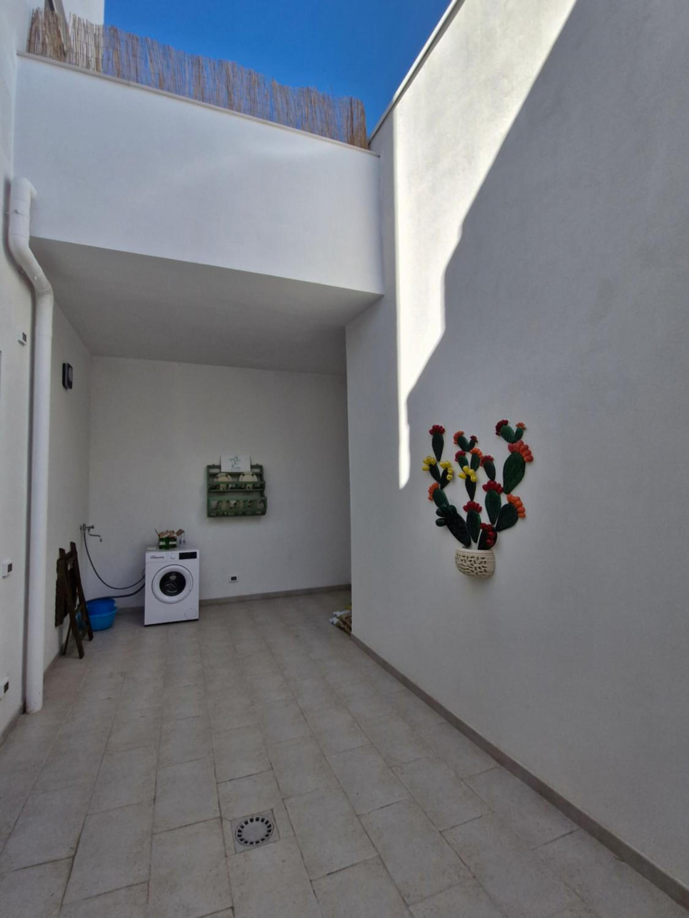 Deluxe Apartment photo 2