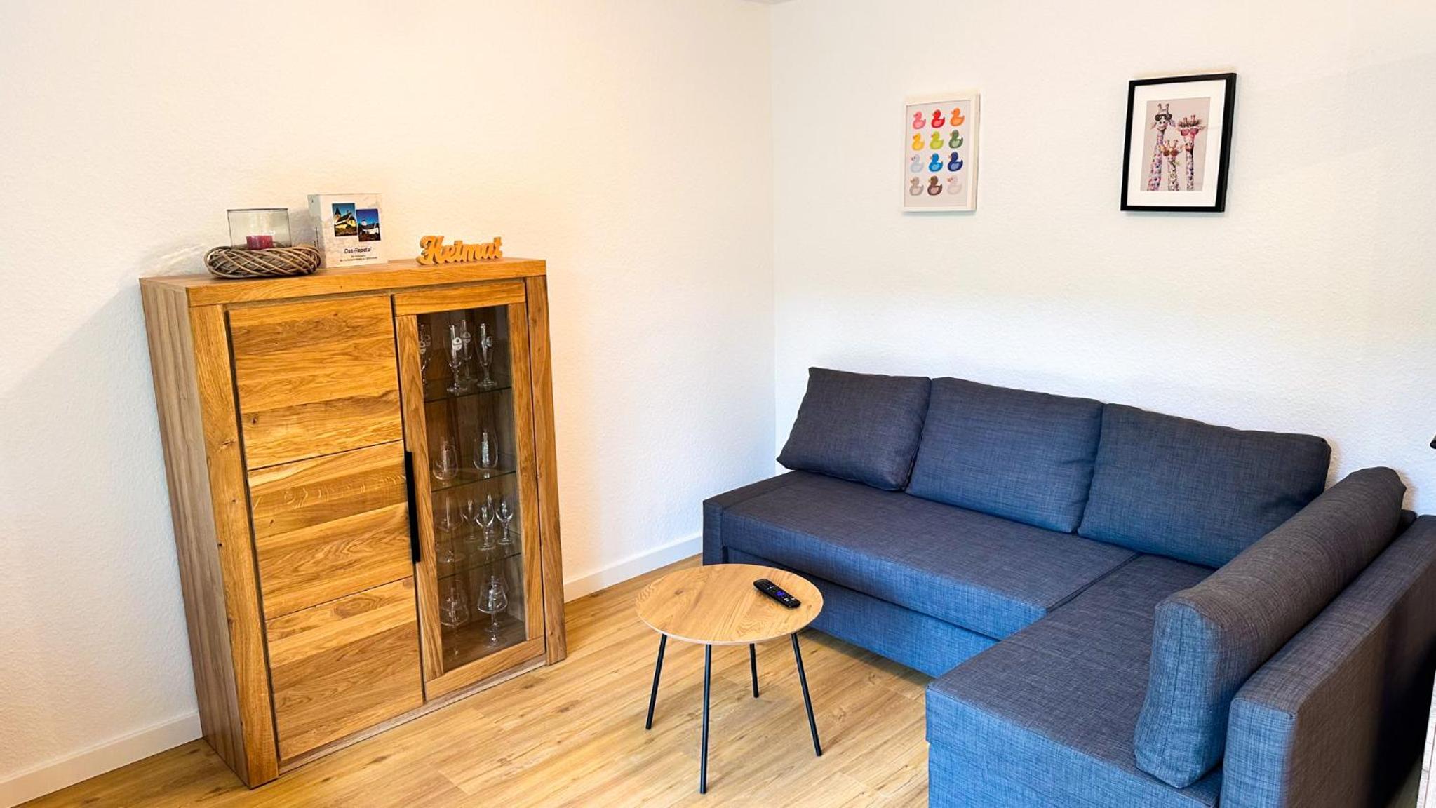 One-Bedroom Apartment photo 1