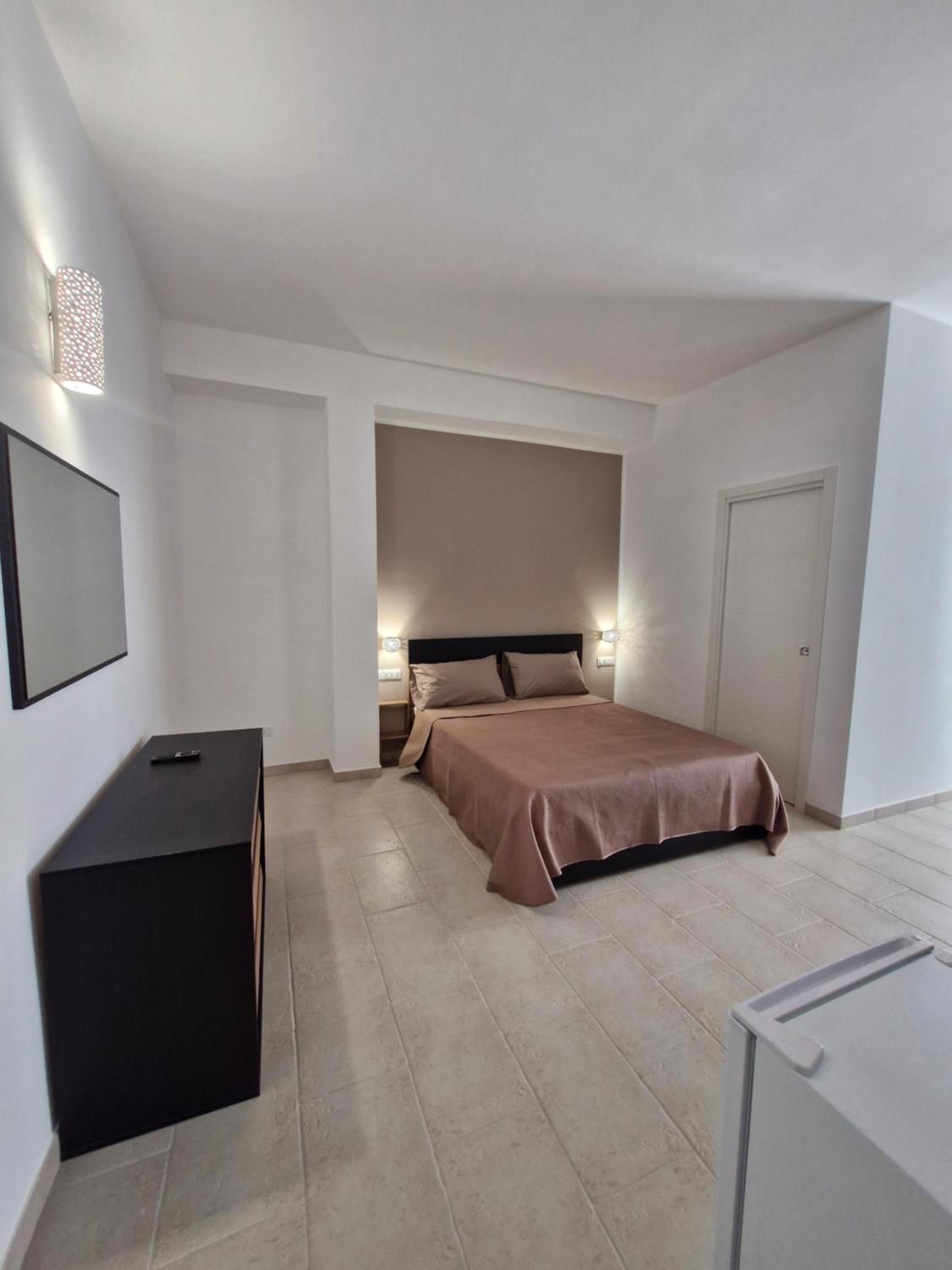 Deluxe Double Room With Balcony photo 2