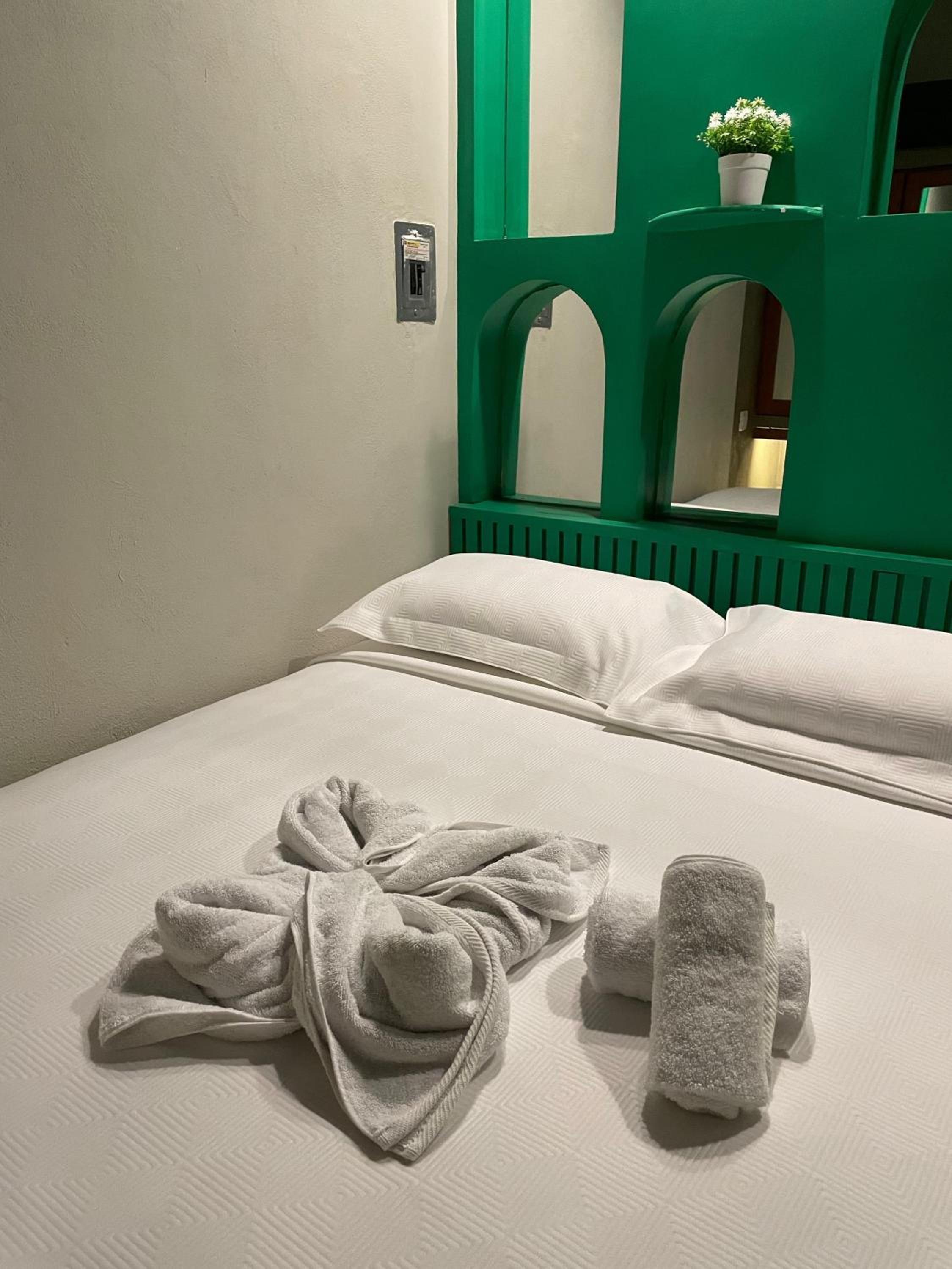 Standard Double Room with Shared Bathroom photo 3