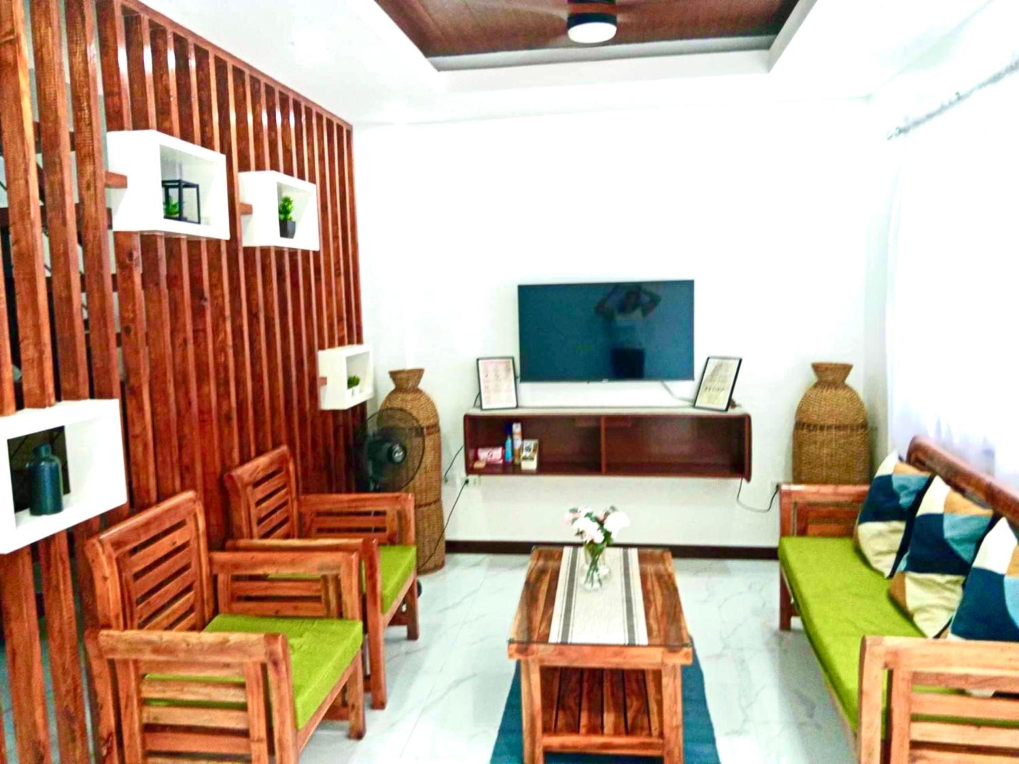Family Two-Bedroom Apartment with View