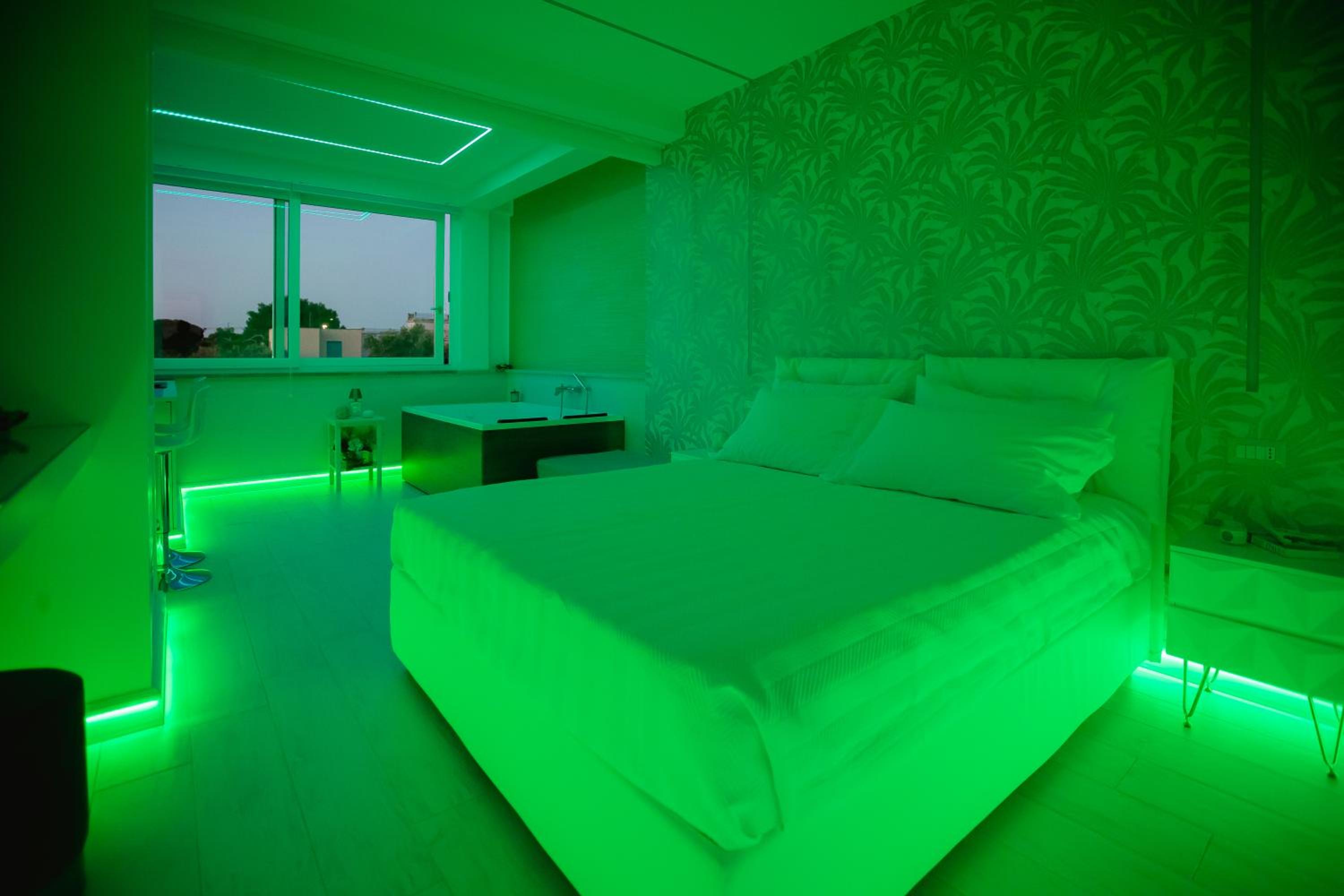 Double Room with Spa Bath photo 1