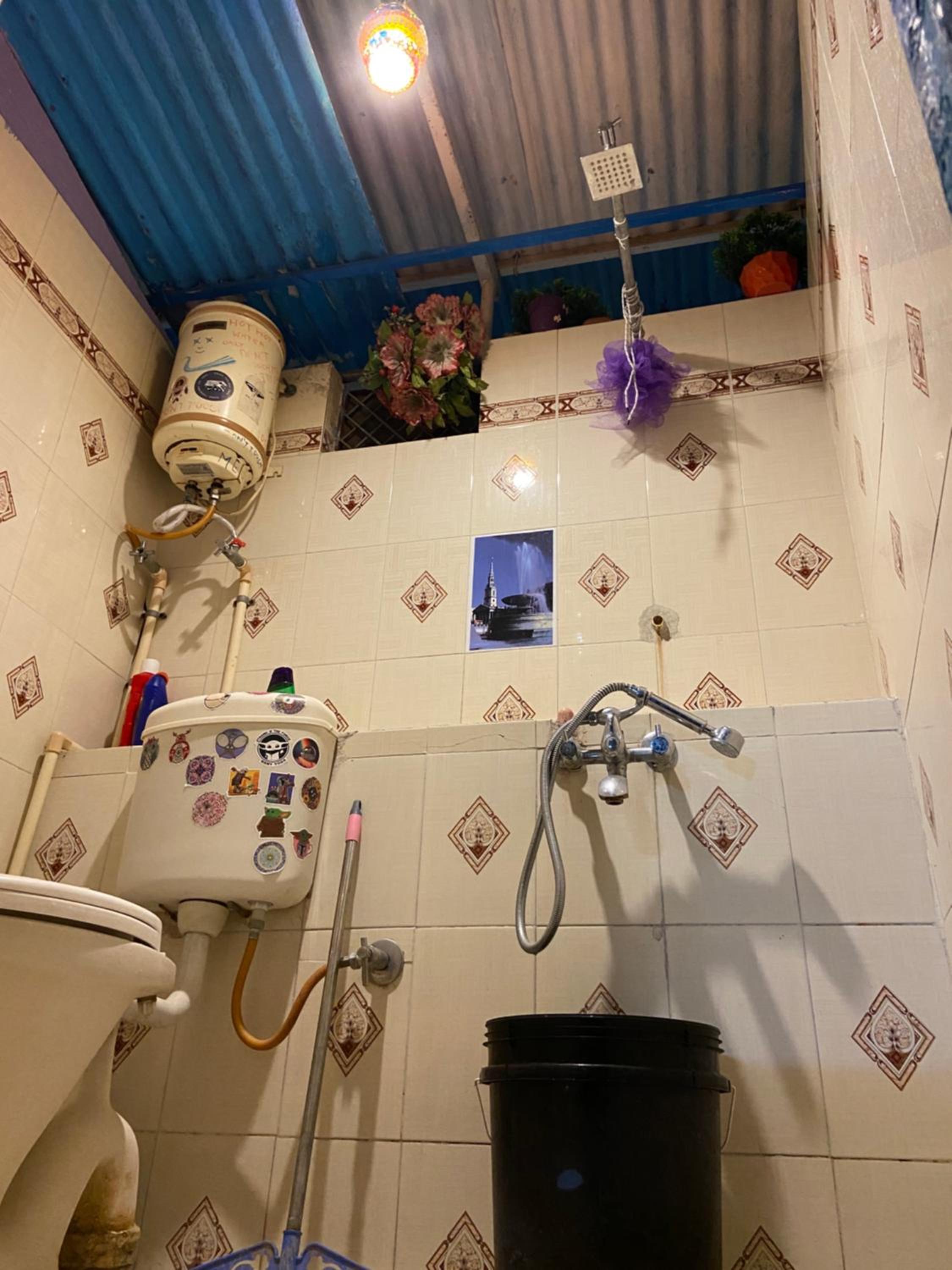 Budget Double Room - Photo 5