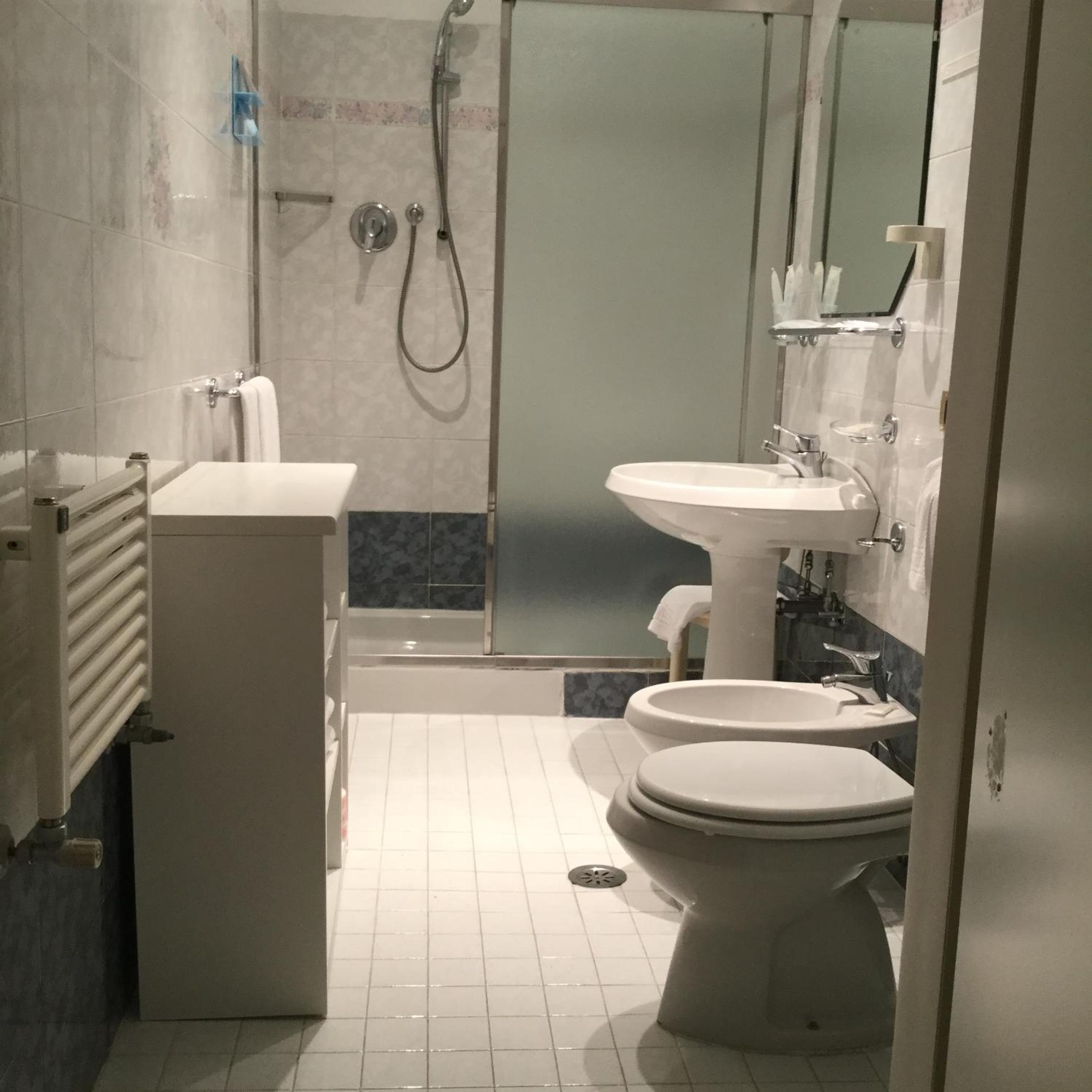 Triple Room - Photo 2