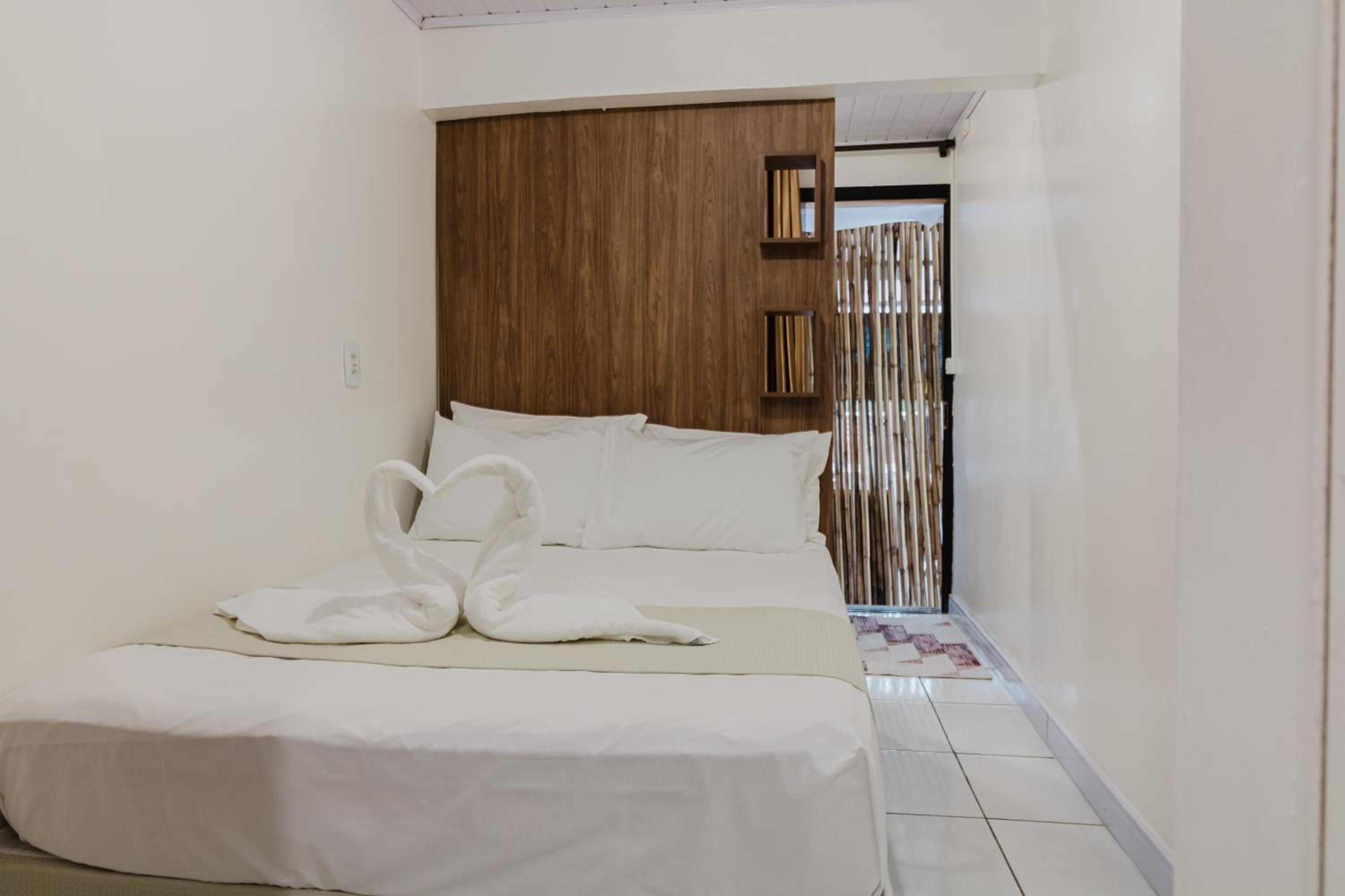 Double Room - Photo 4