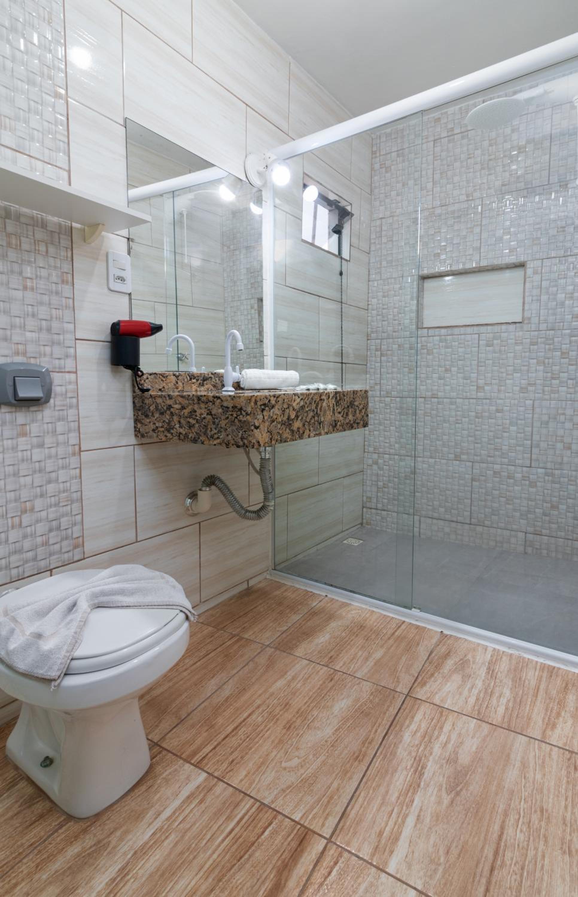 Quadruple Room - Photo 4