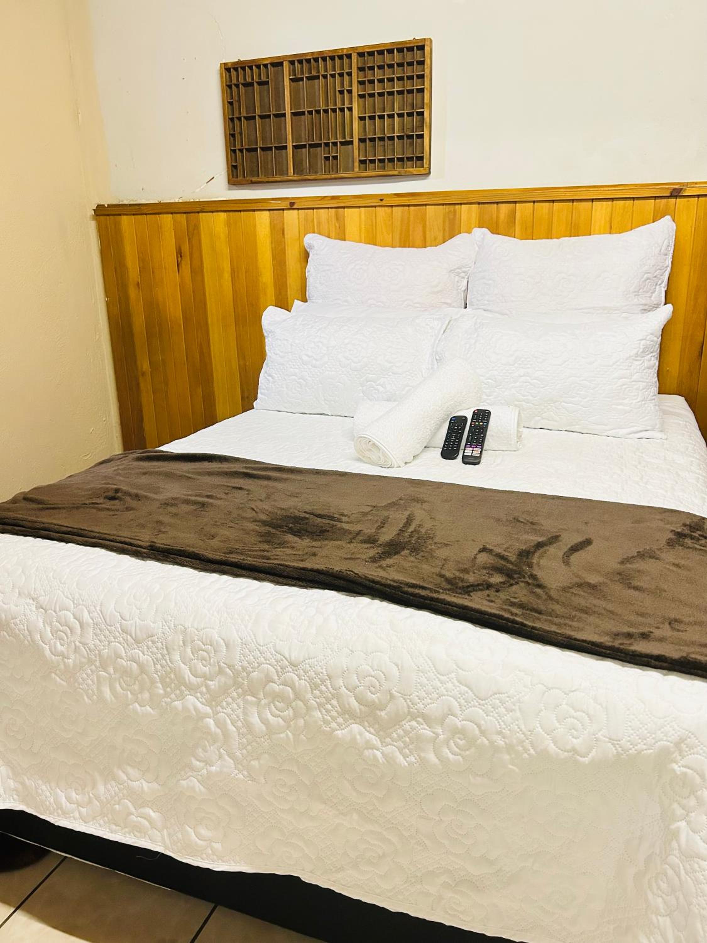 Deluxe Twin Room photo 1