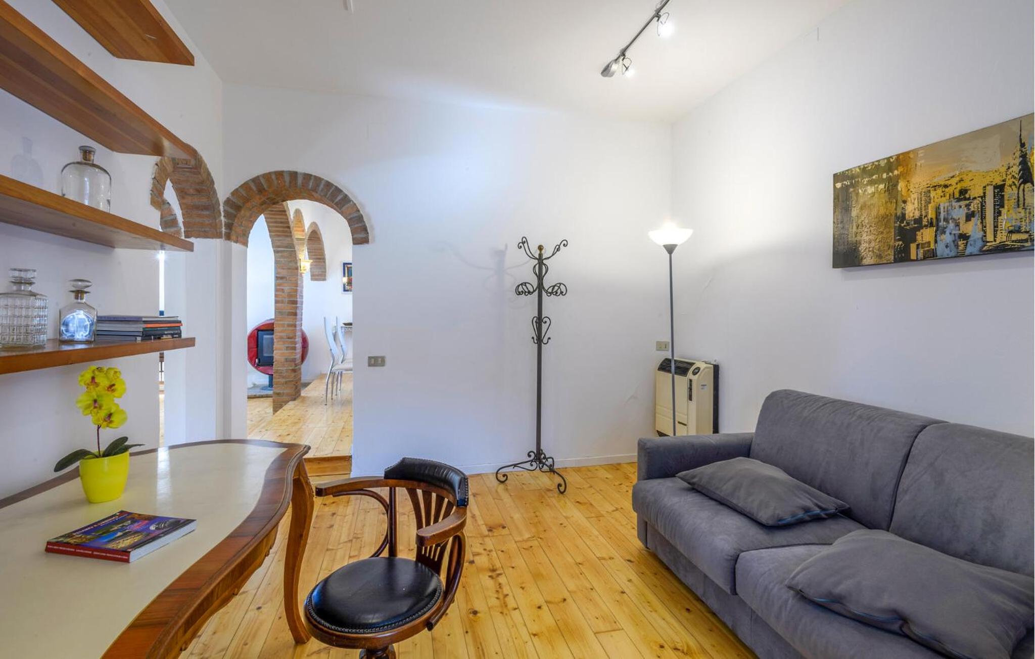 Three-Bedroom Vacation Home  photo 2