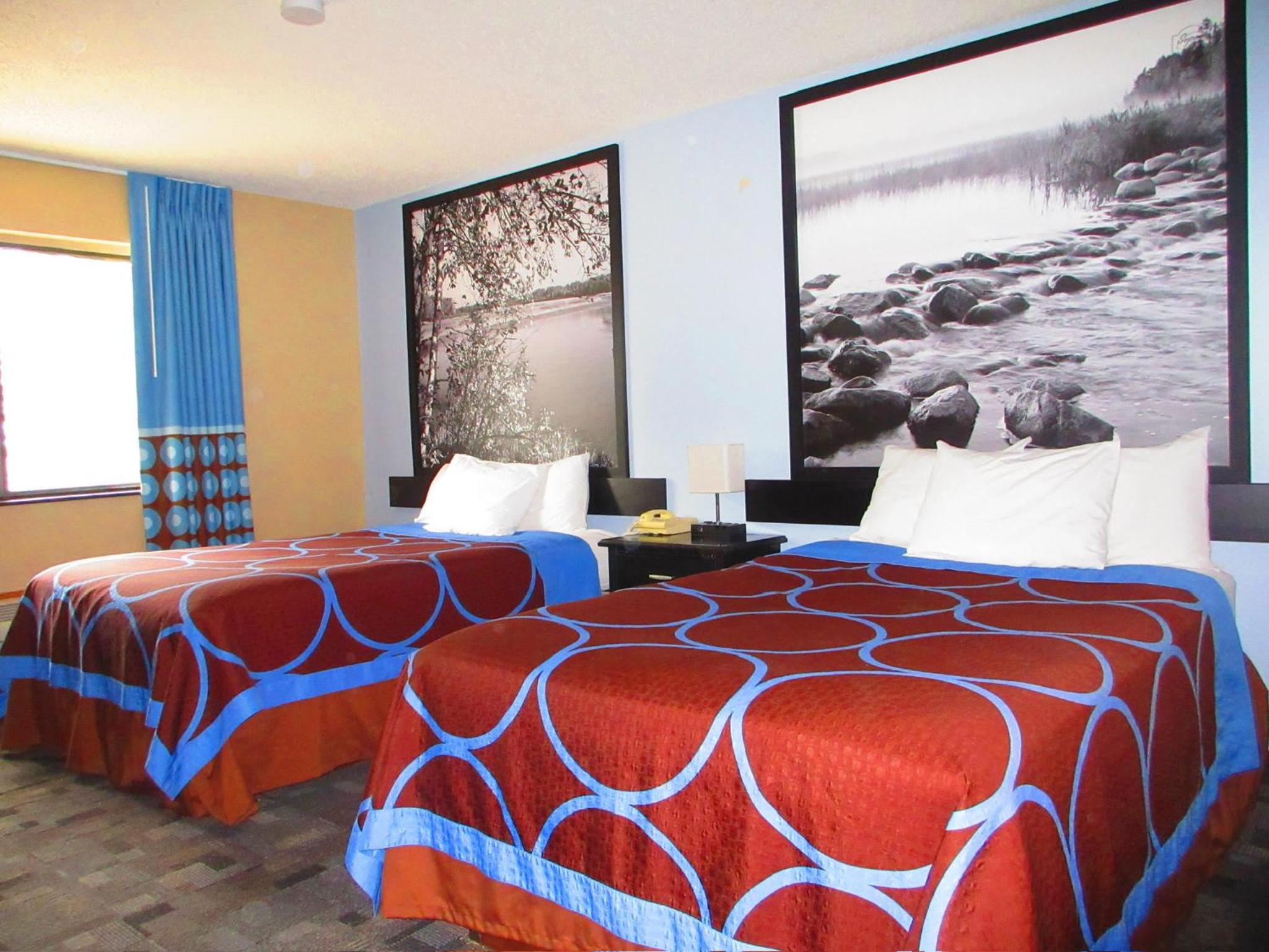 Double Room with Two Double Beds - Non-Smoking - Photo 1
