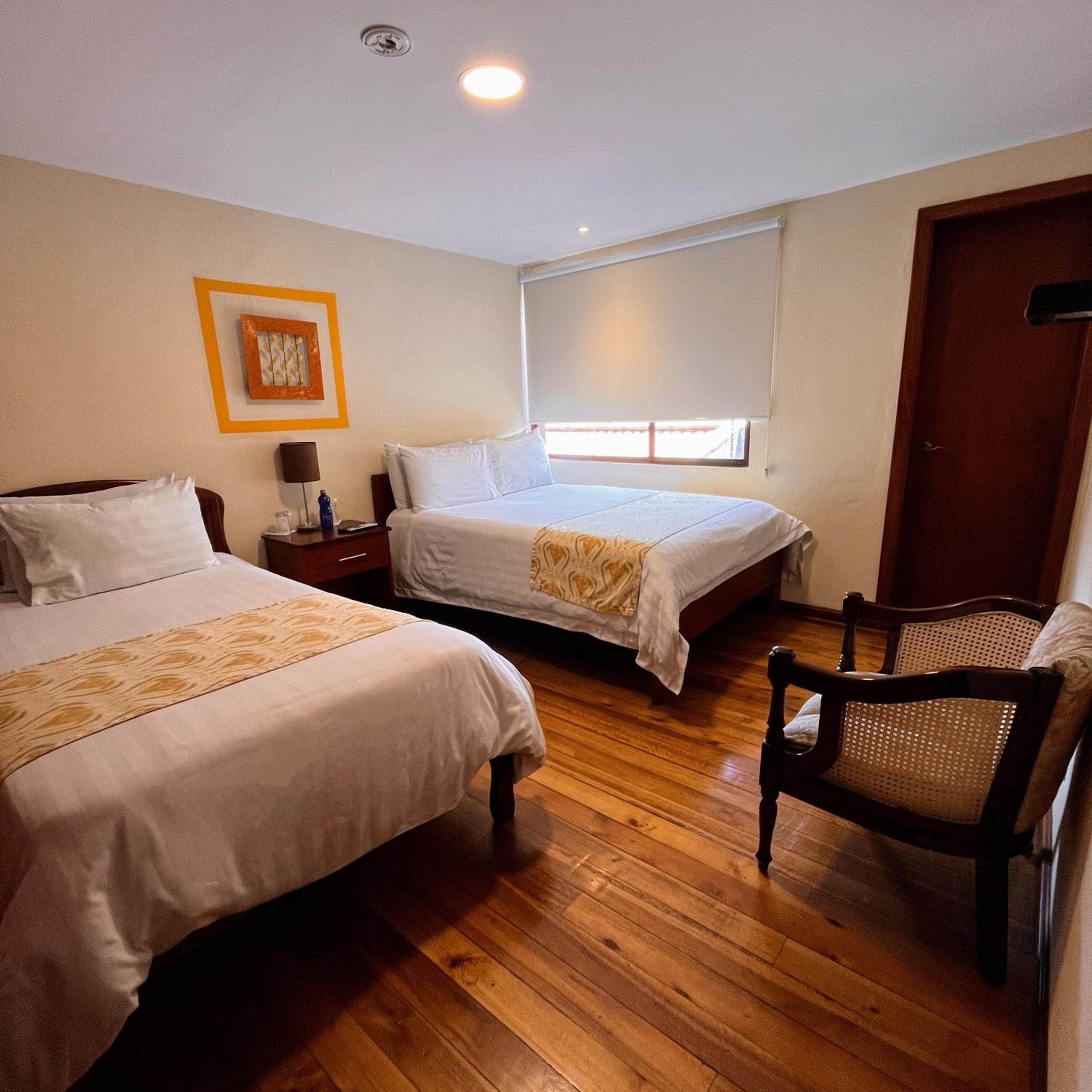 Standard Twin Room photo 1