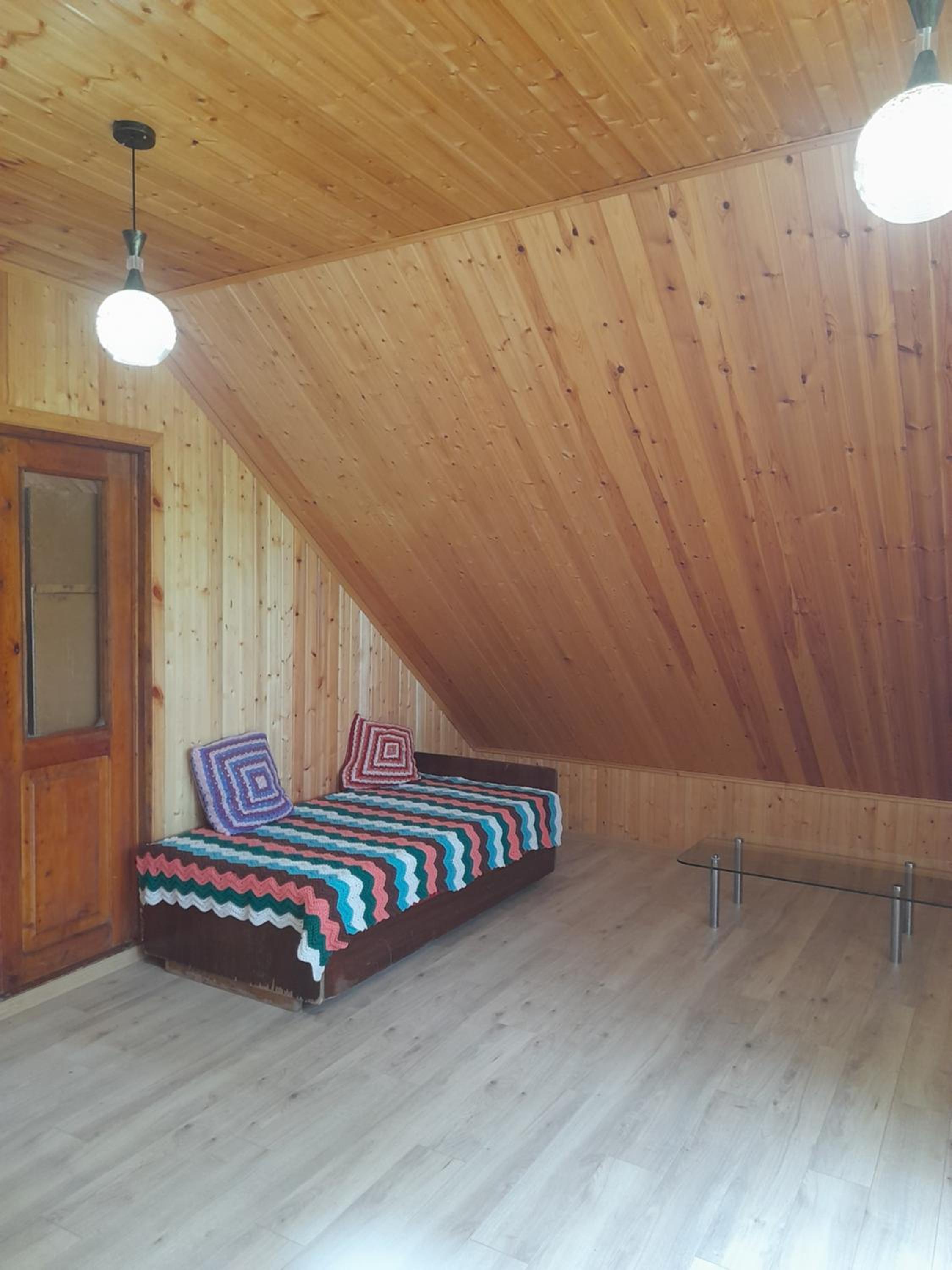 One-Bedroom House photo 1