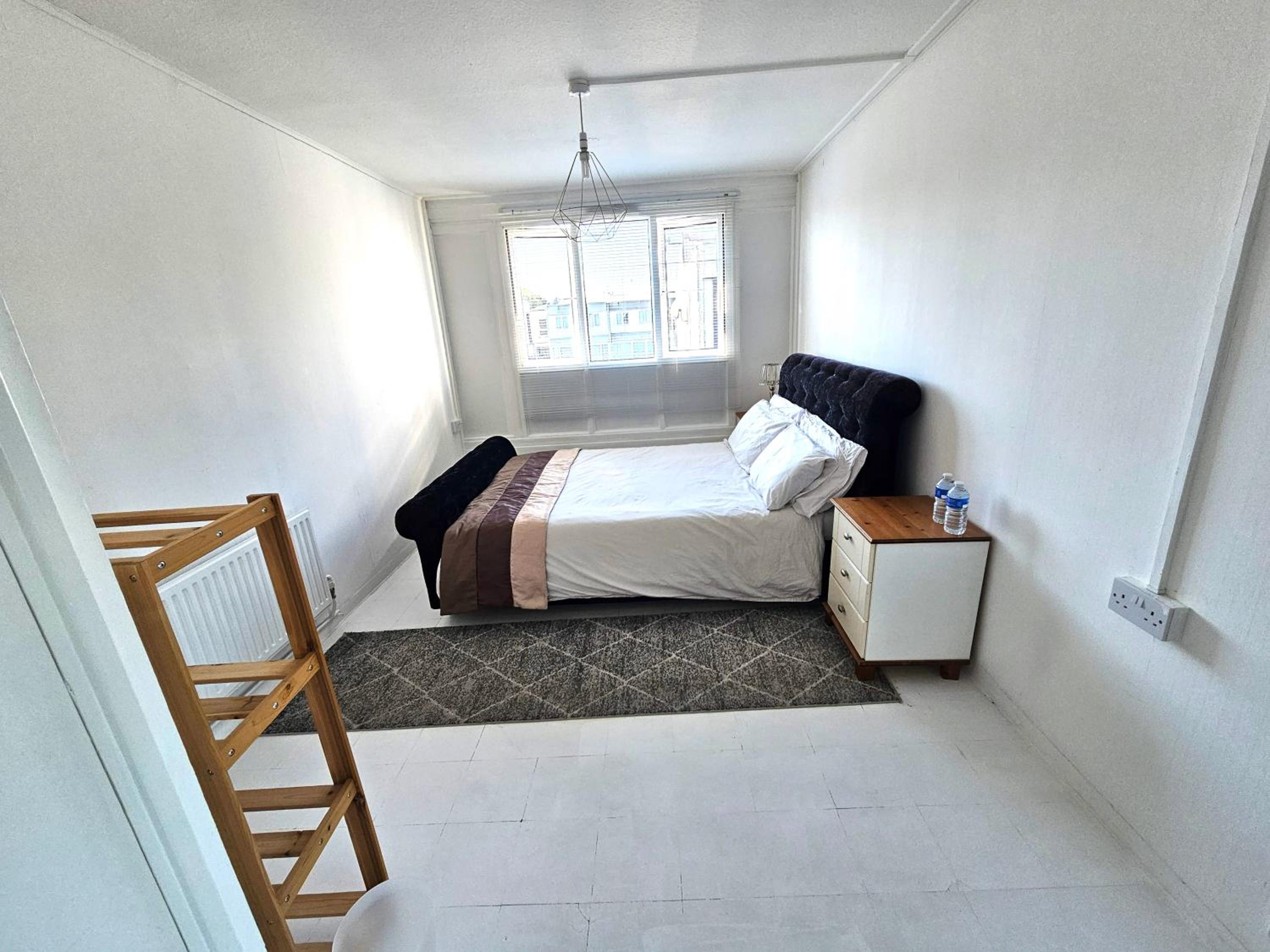 Deluxe King Room photo 2