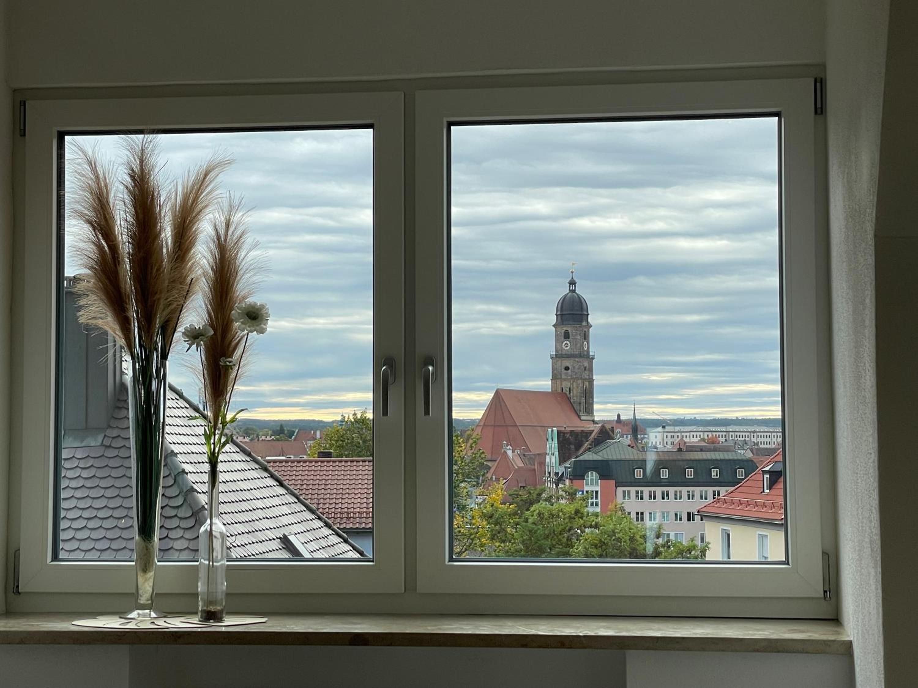 Apartment photo 2
