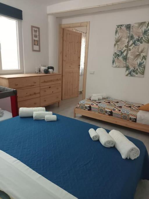 One-Bedroom House photo 1