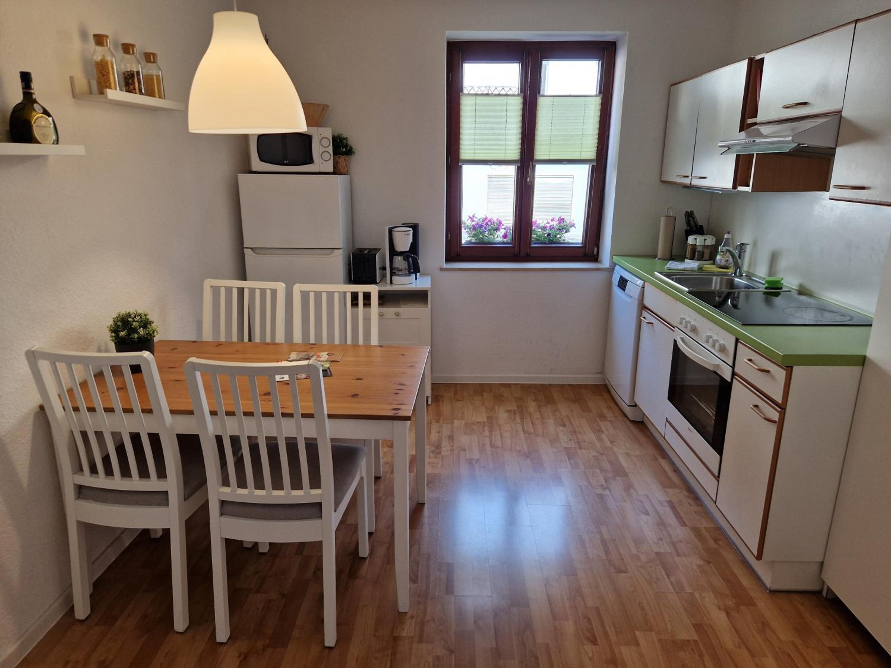 Apartment photo 3