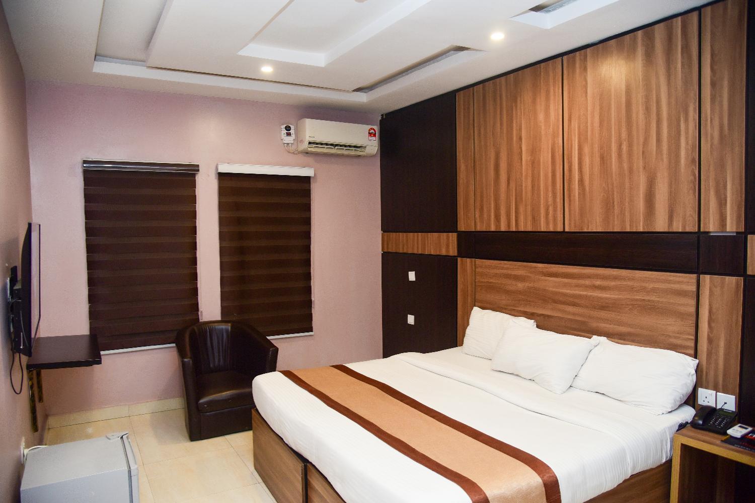 Deluxe Single Room with Sea View