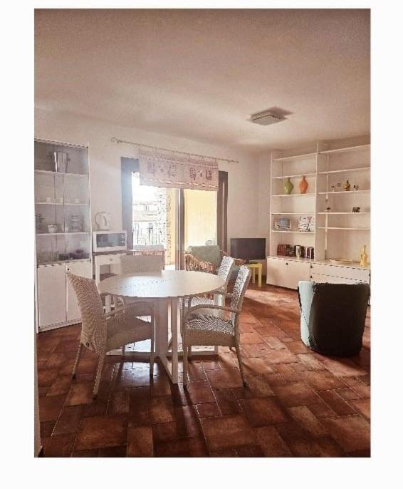 Two-Bedroom Apartment with Terrace - Split Level photo 1