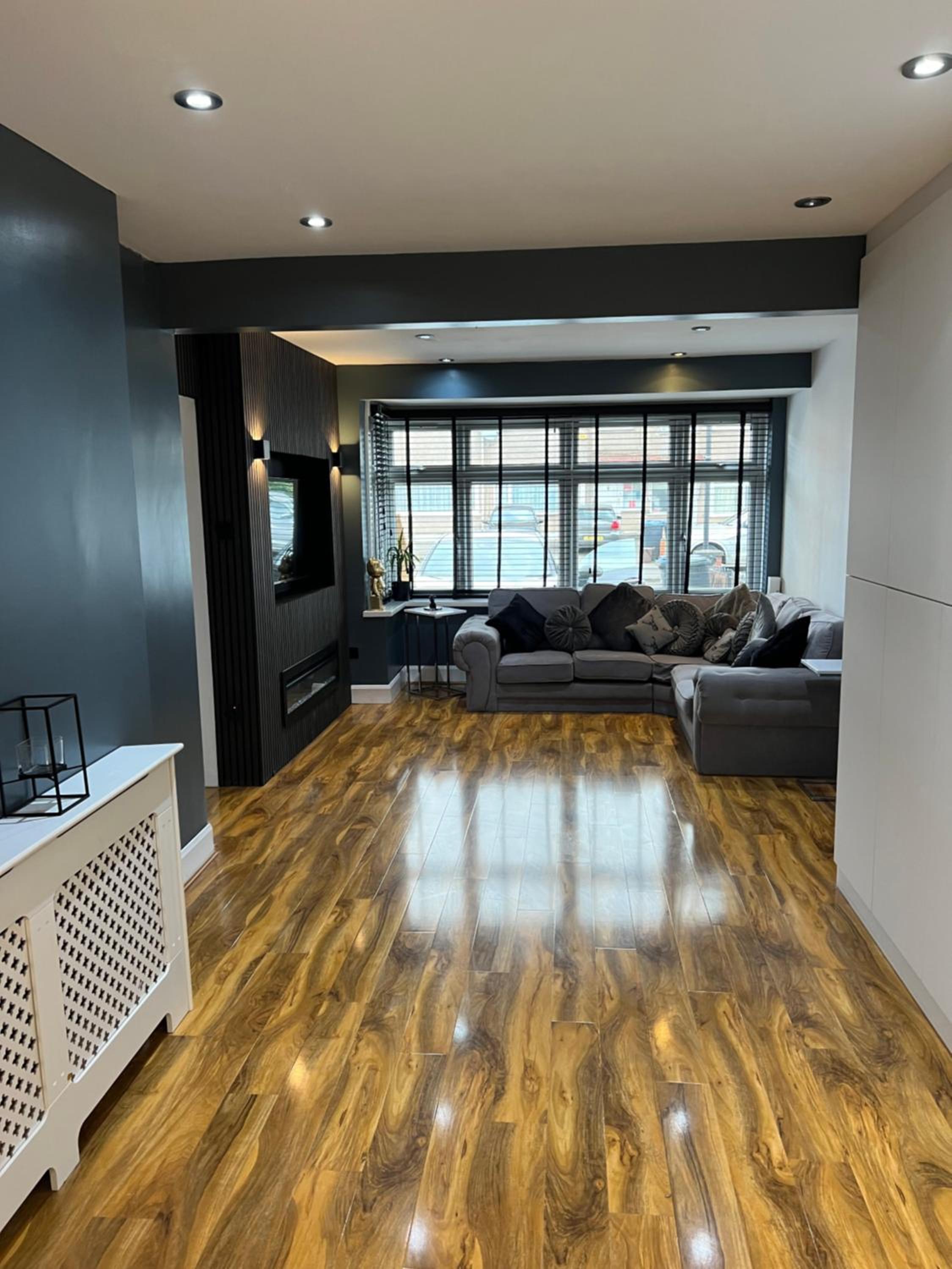 One-Bedroom House photo 1