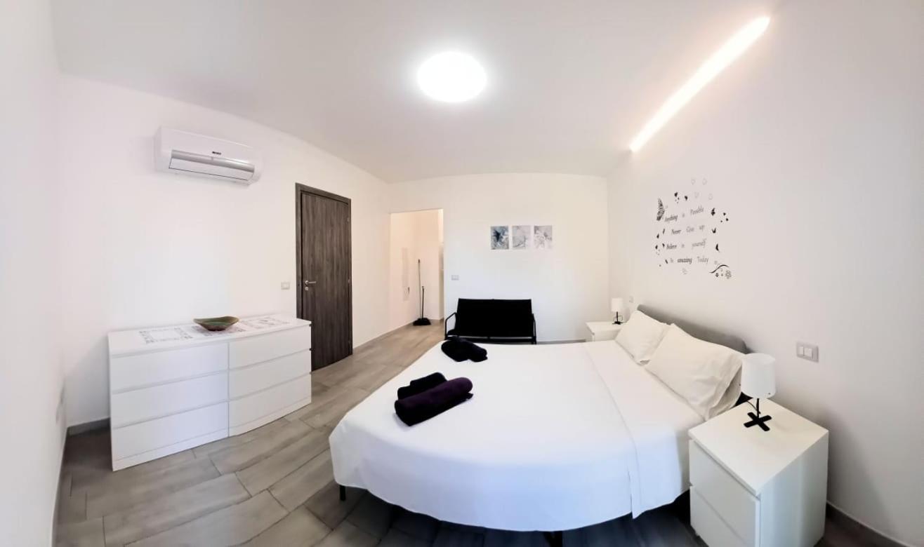 Two-Bedroom Apartment with Terrace photo 1