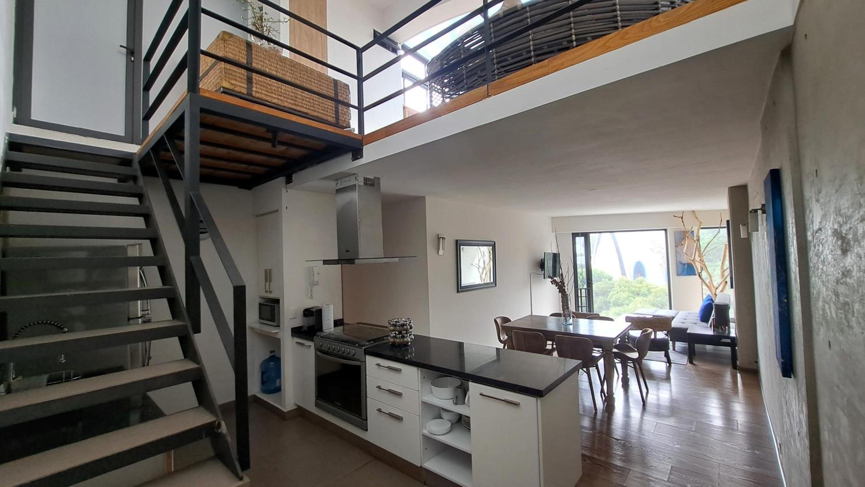 Three-Bedroom Deluxe Apartment photo 1