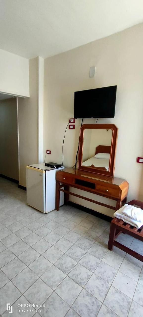 Deluxe Double or Twin Room with River View photo 3