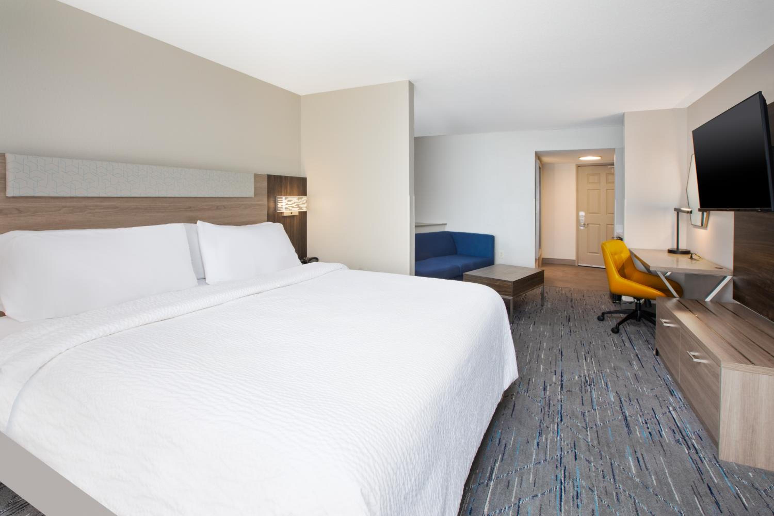 Standard King Room - Photo 1