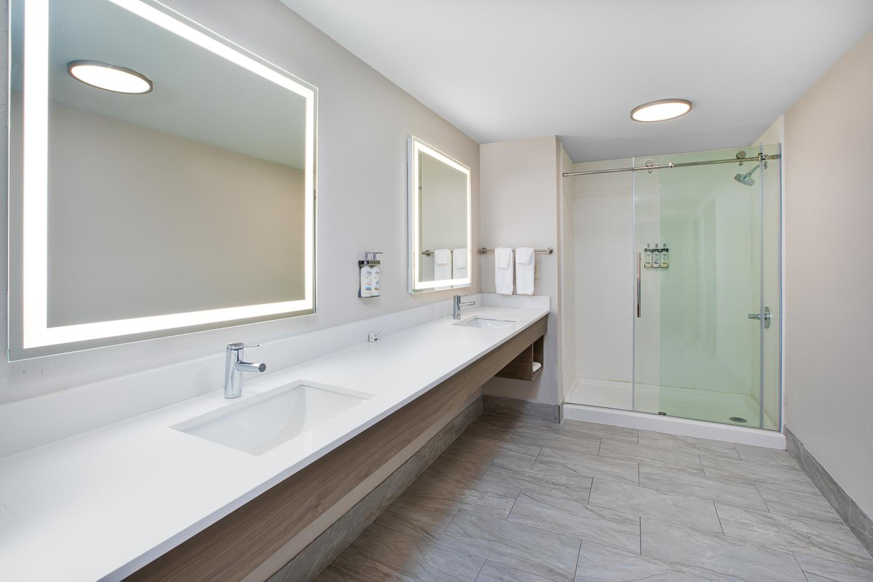 Premium Room - Photo 3