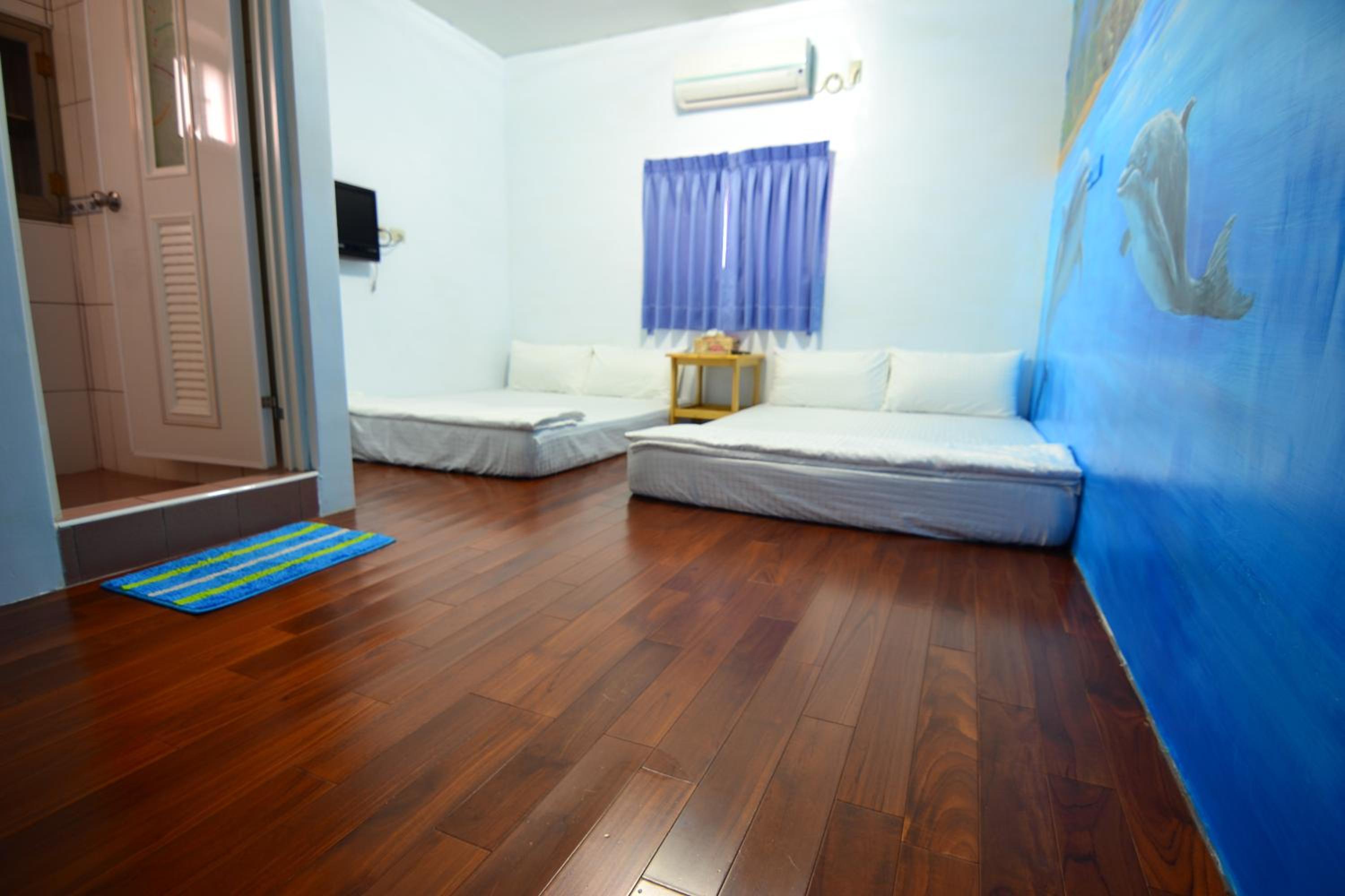 Quadruple Room with Bathroom photo 2
