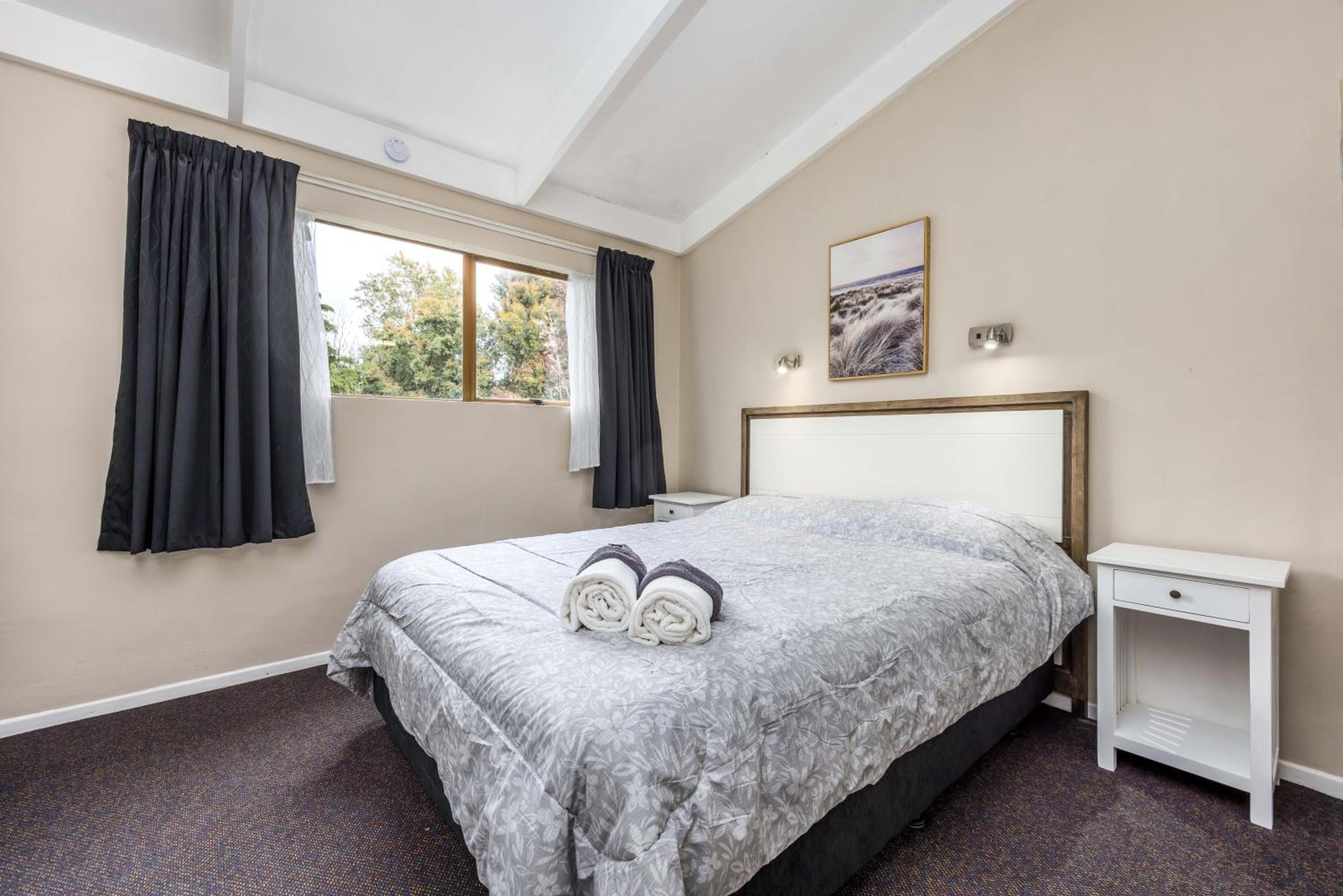 Standard Queen Room - Photo 1