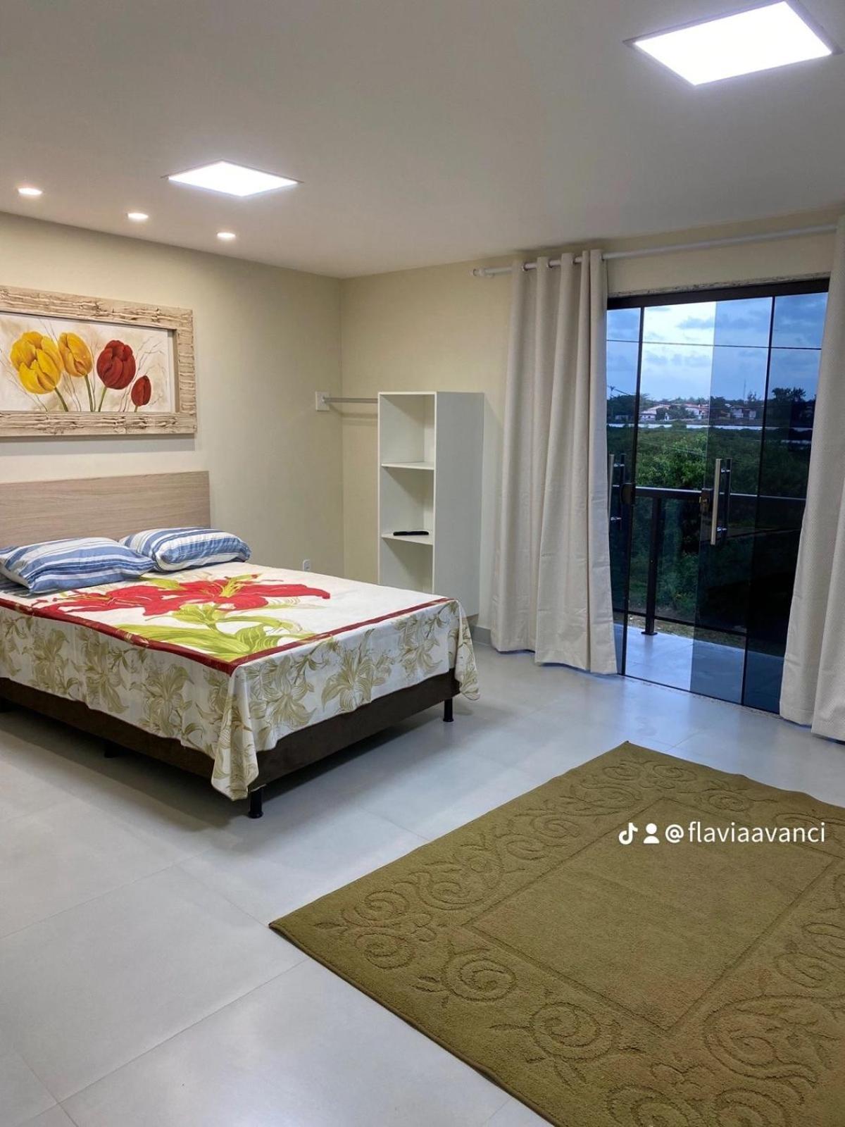 Two-Bedroom House photo 3
