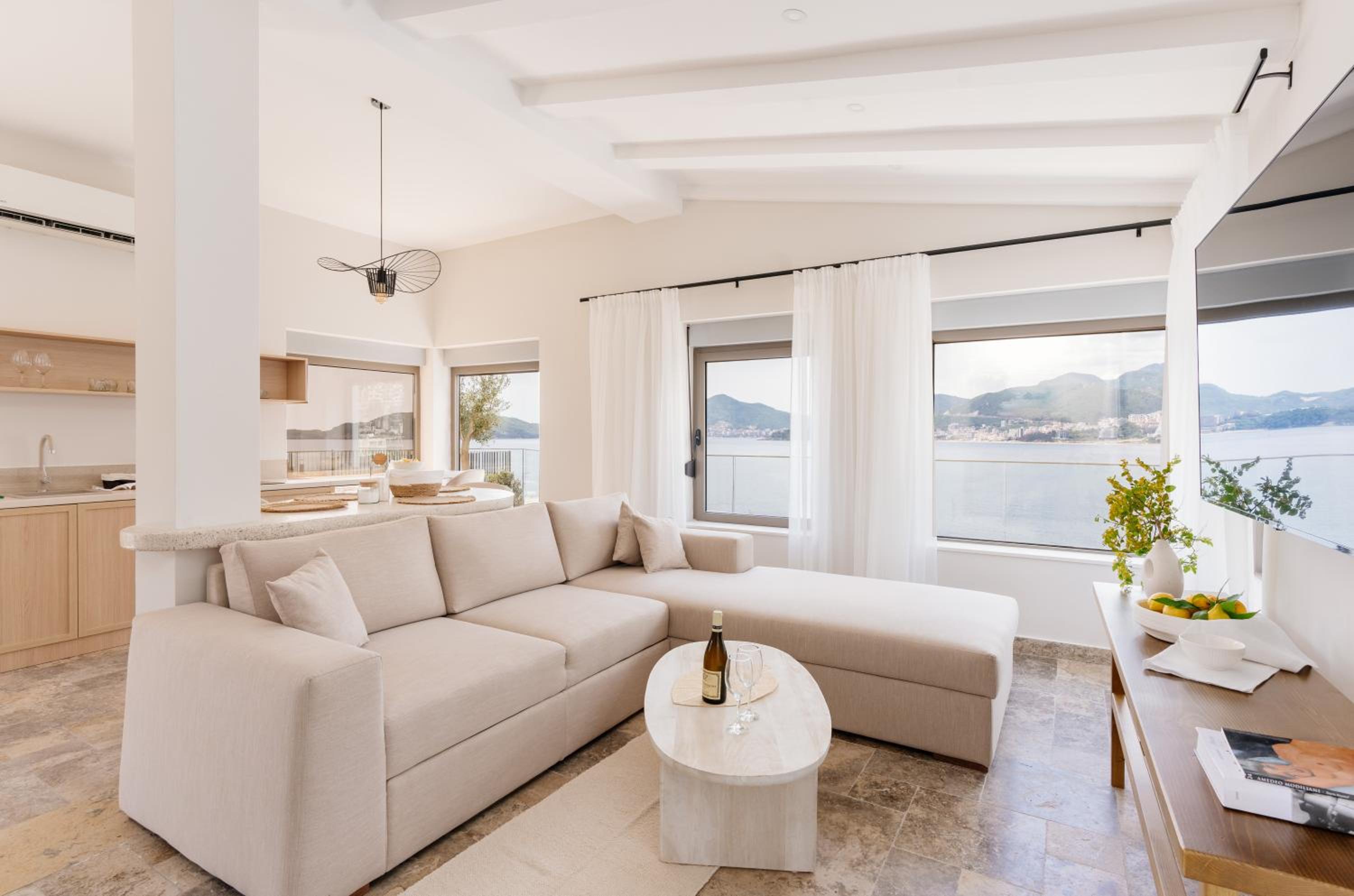 Penthouse Apartment photo 1
