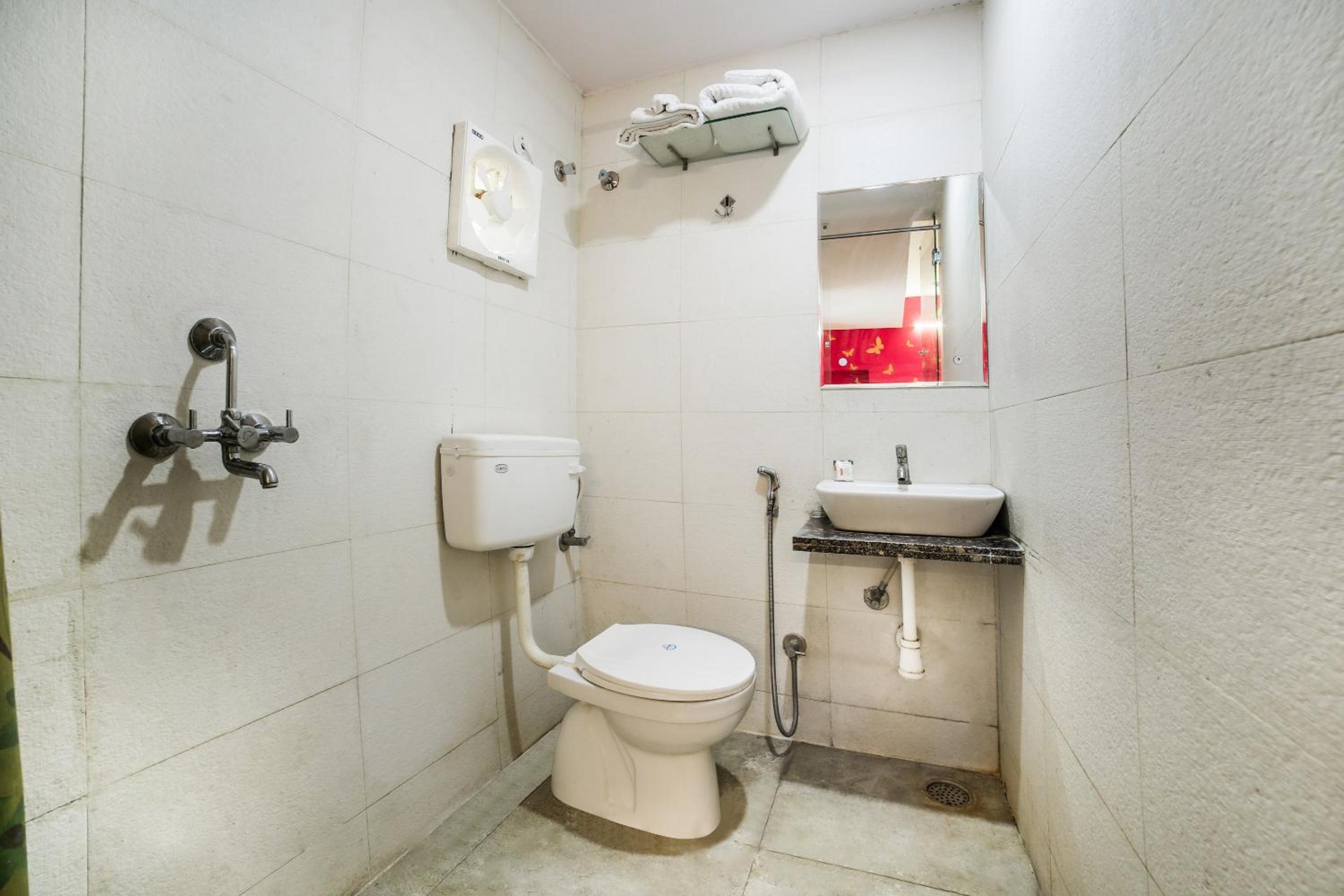 Small Double Room photo 2