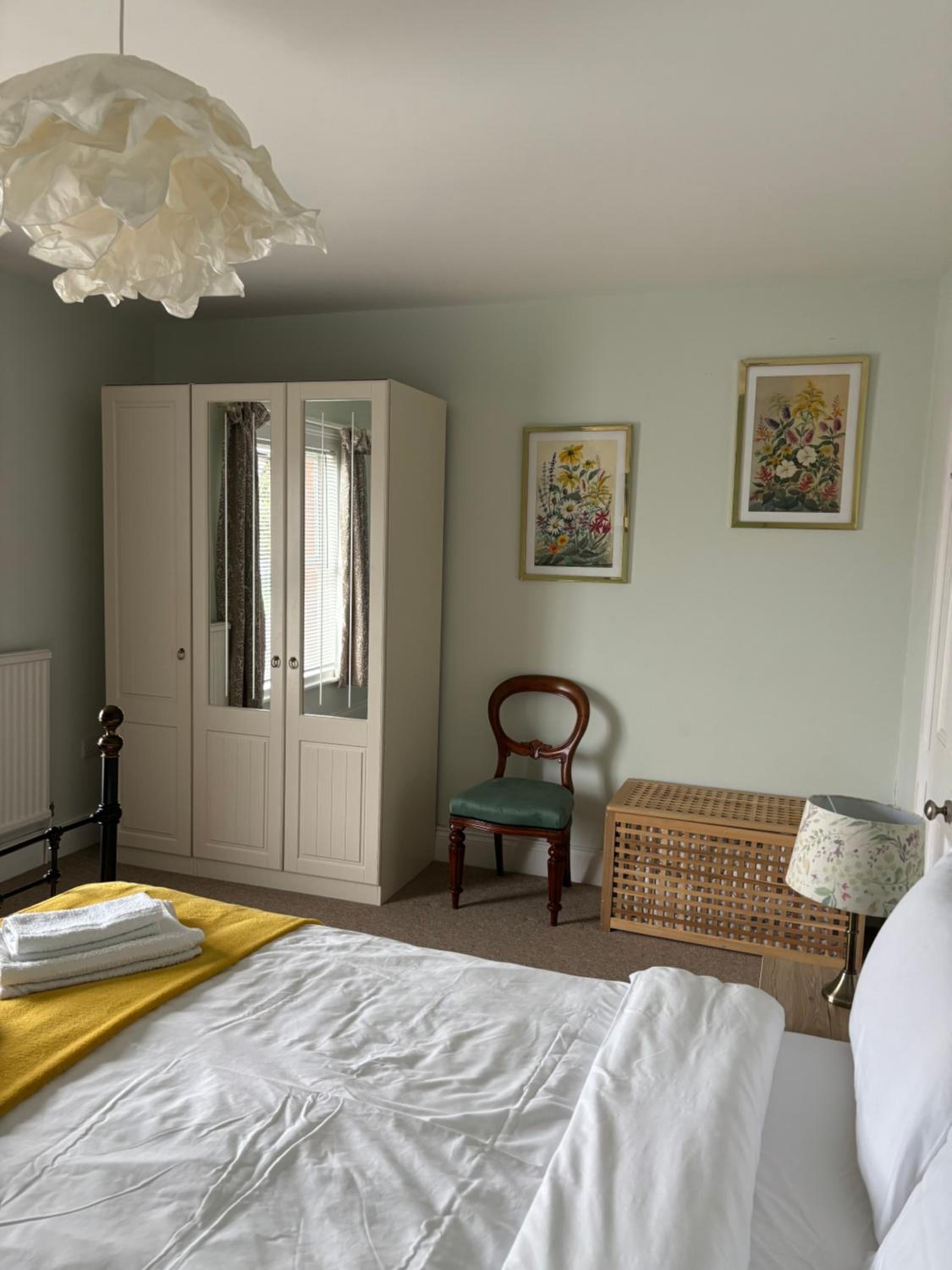 Two-Bedroom House - Photo 13