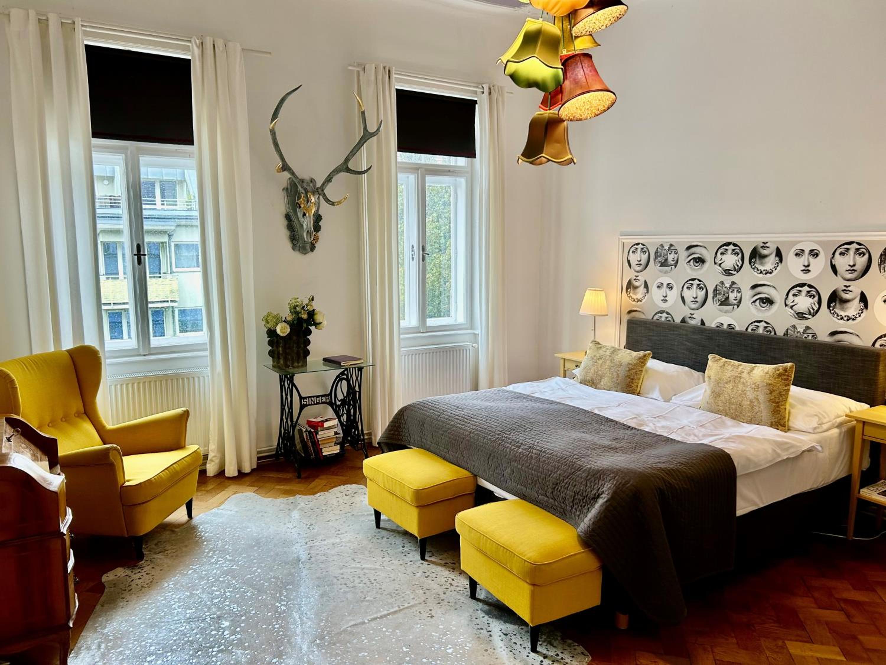 Superior Apartment
