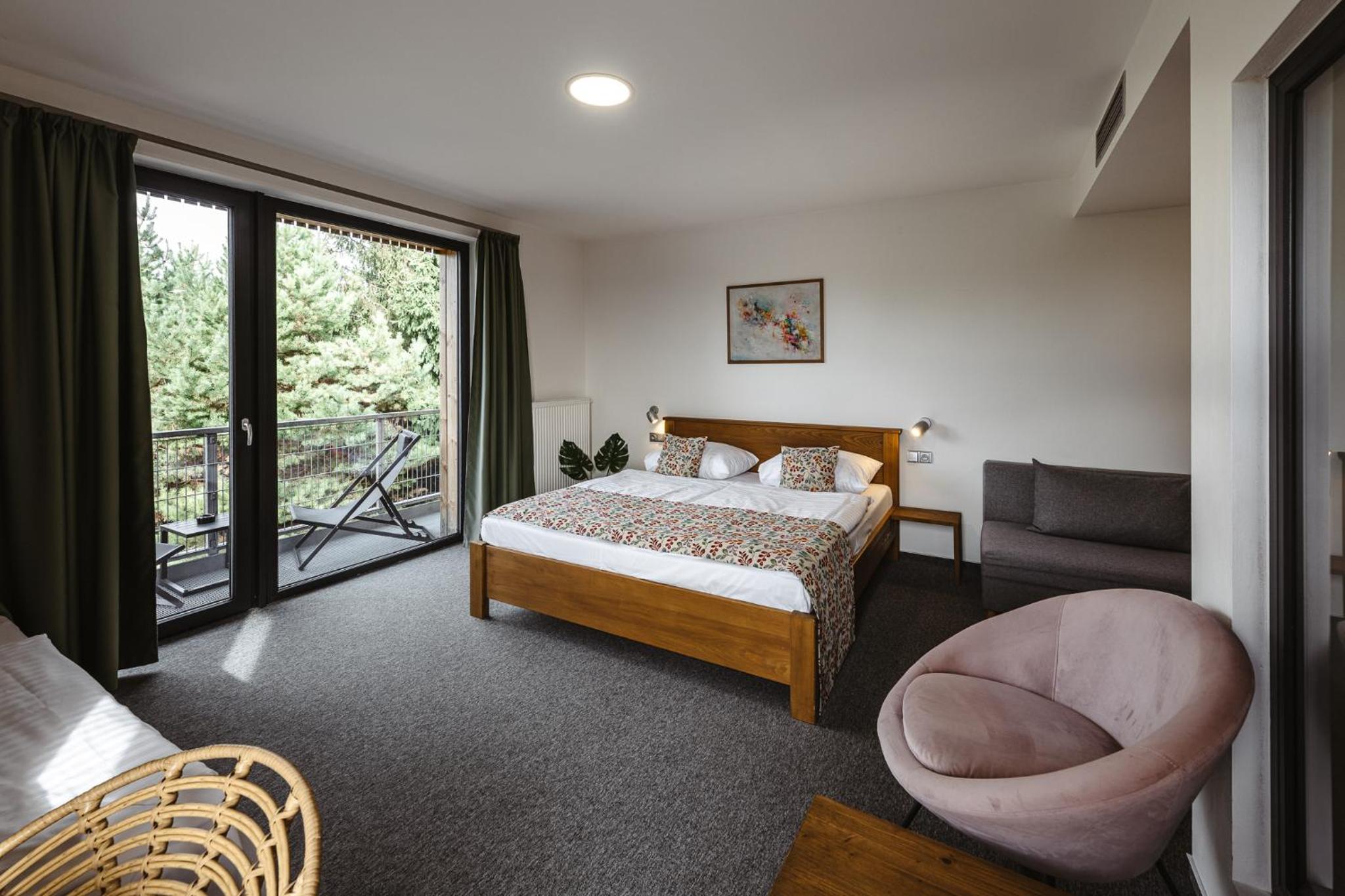 Deluxe Quadruple Room