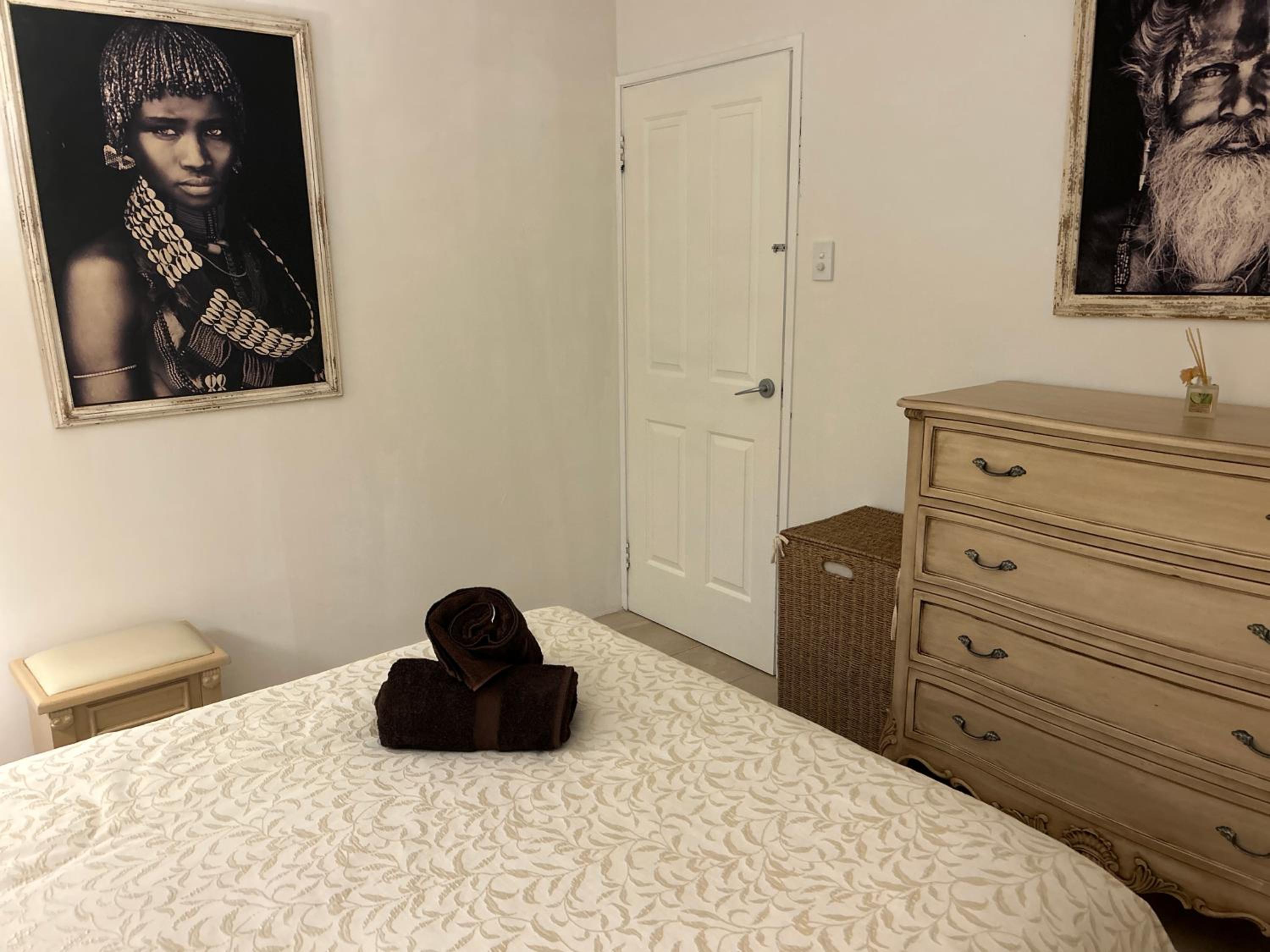 Standard Queen Room photo 3