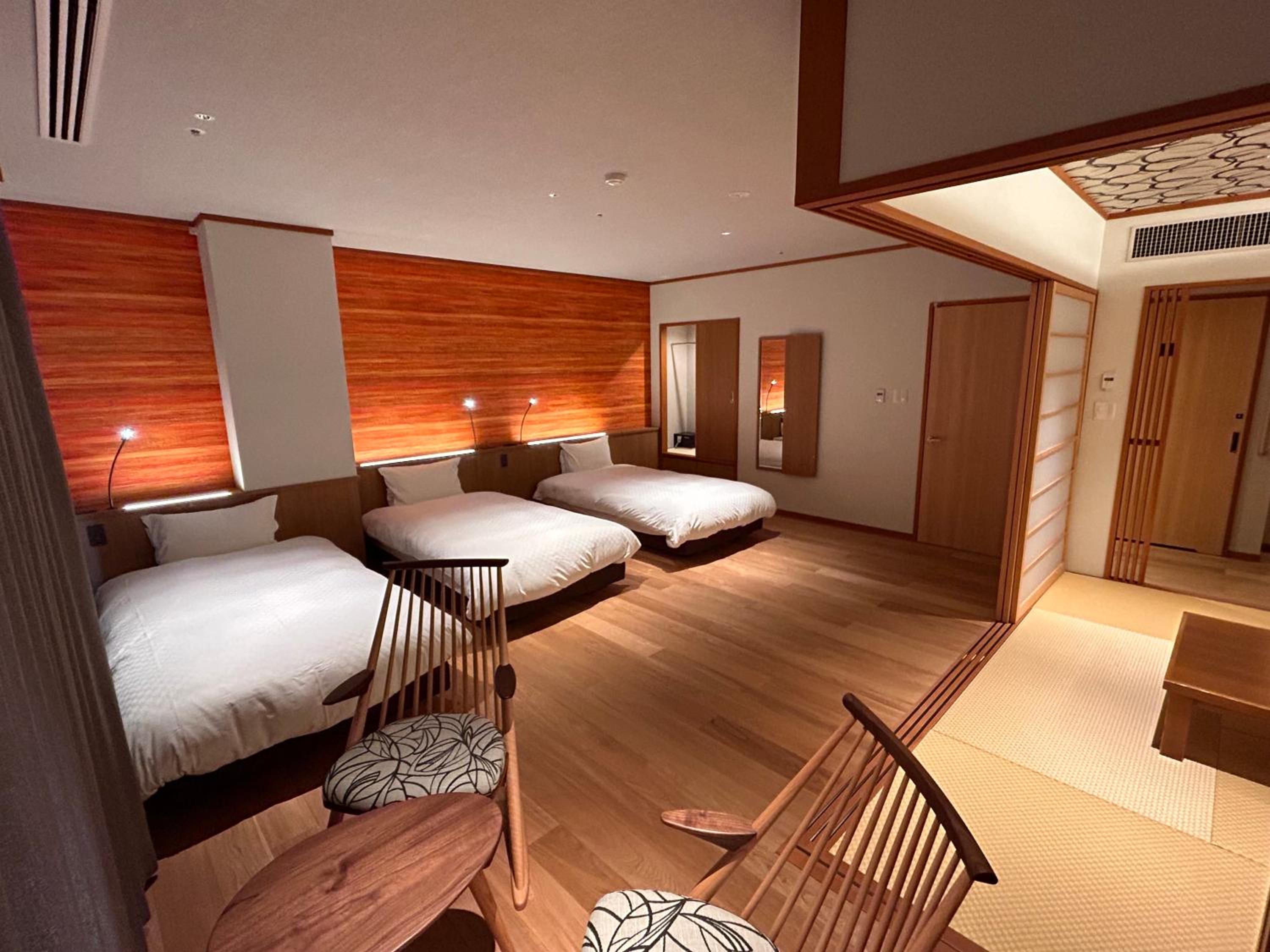 Triple Room with Bath