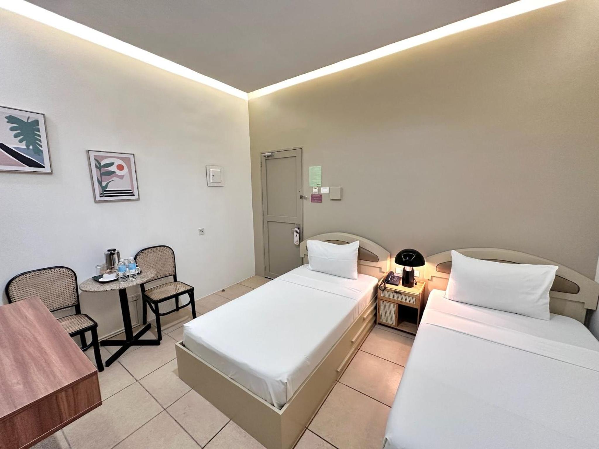 Deluxe Double or Twin Room photo 1