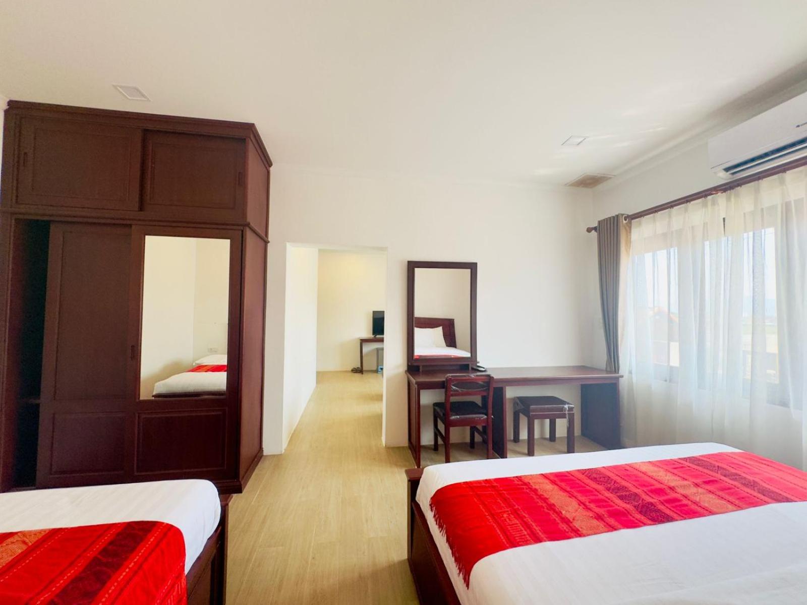 Deluxe Twin Room photo 3