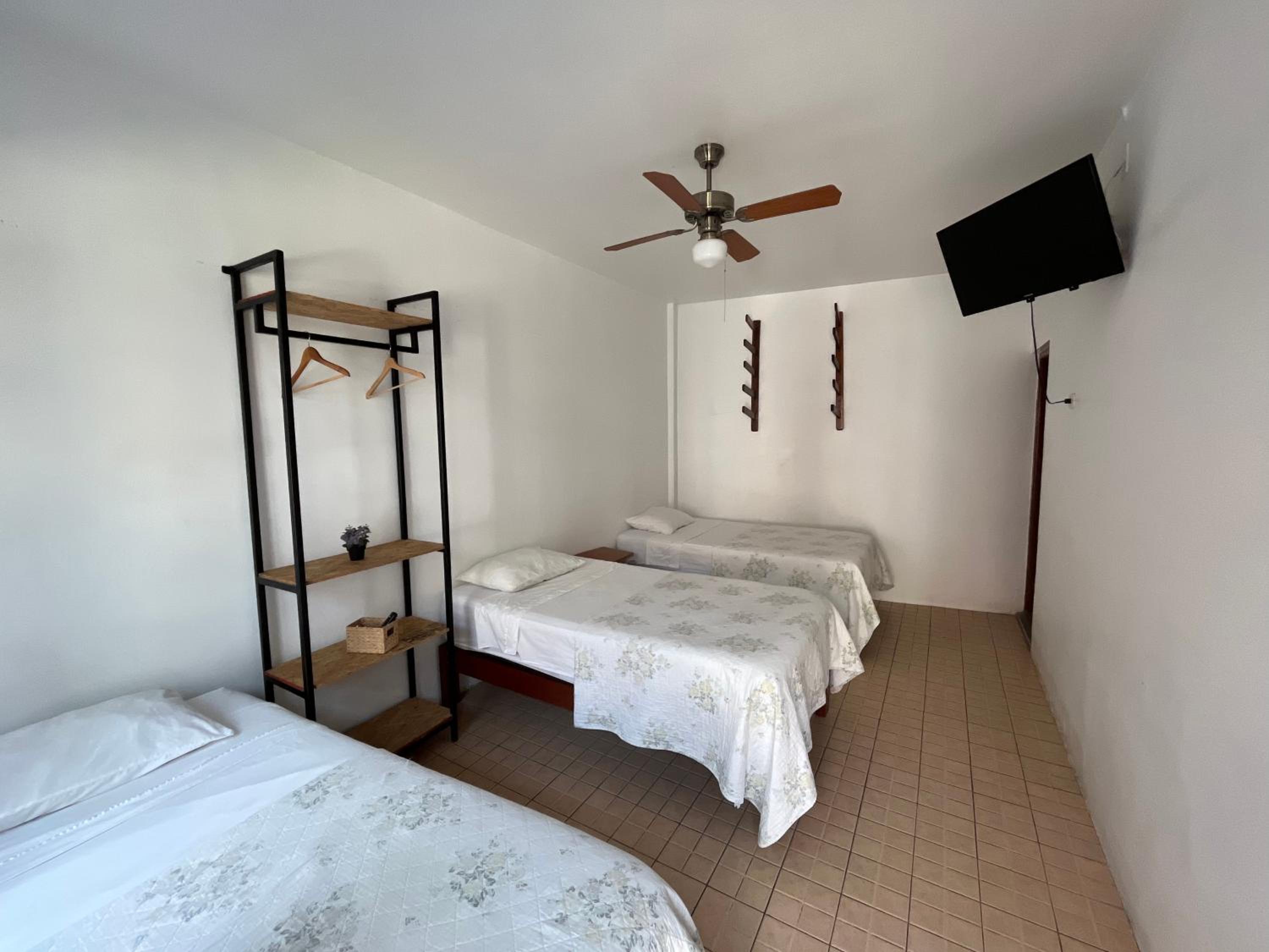 Triple Room photo 2