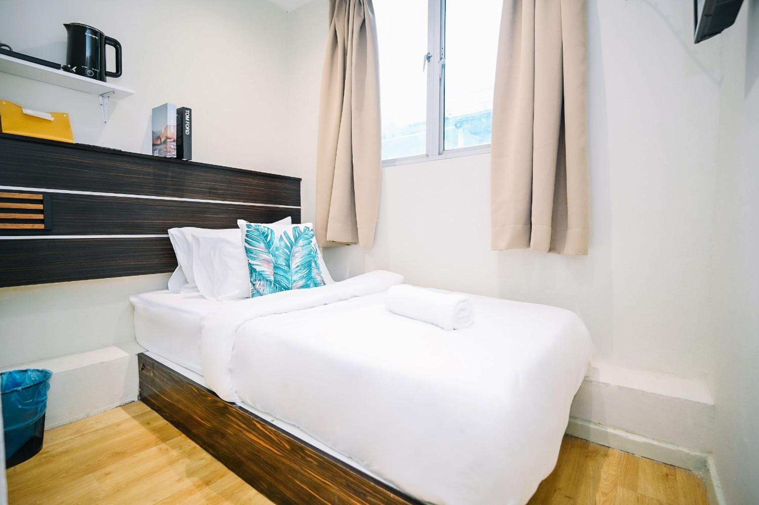 Deluxe Single Room