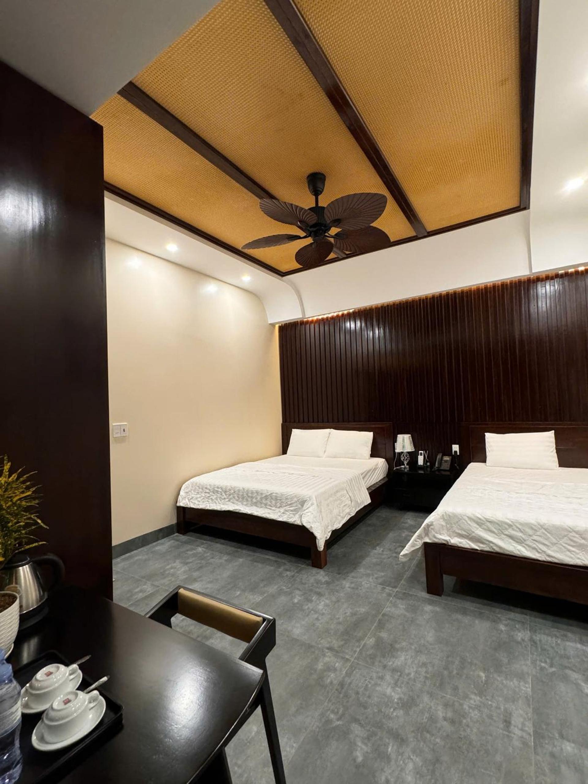 Triple Room with Bath photo 1