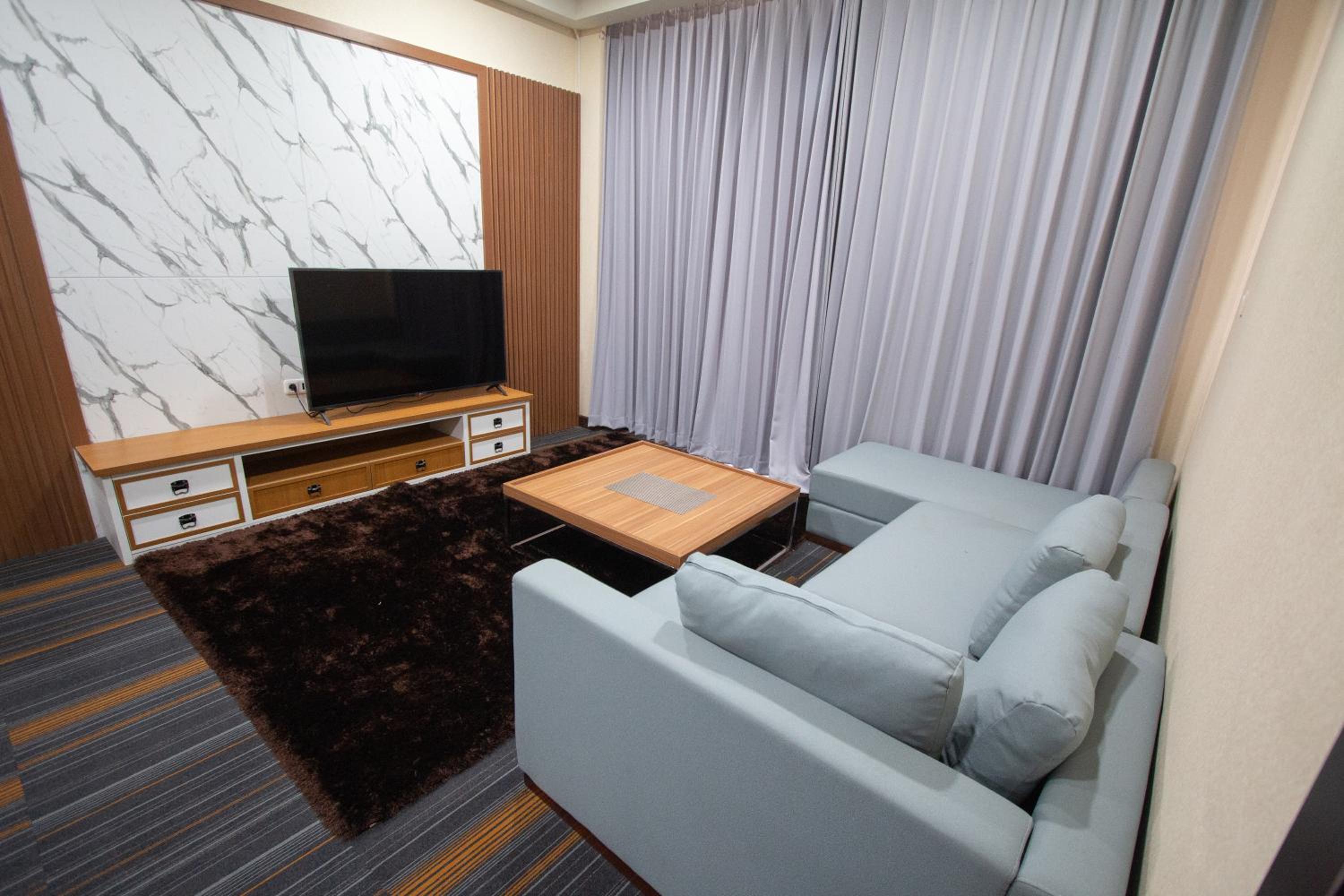Family Suite - Photo 22