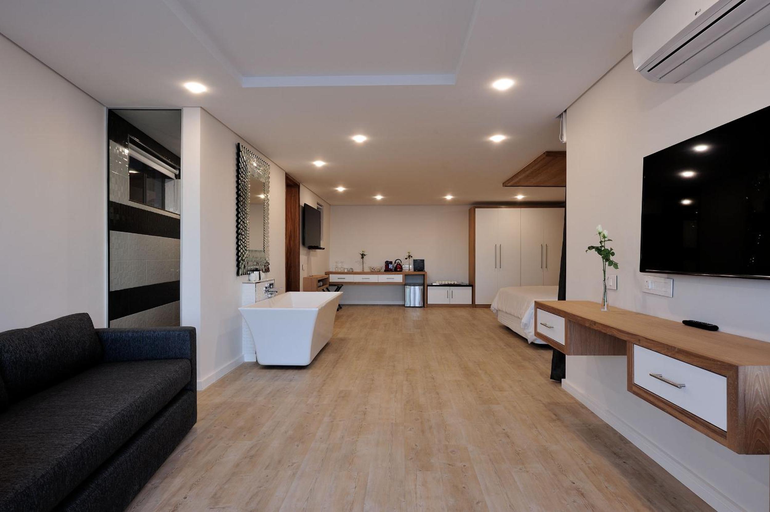 Suite photo 1