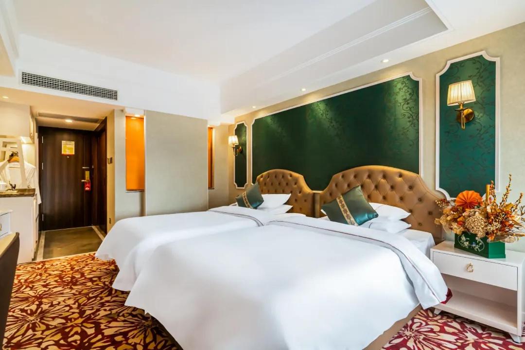 Yue Superior Twin Bed  Room - Photo 1