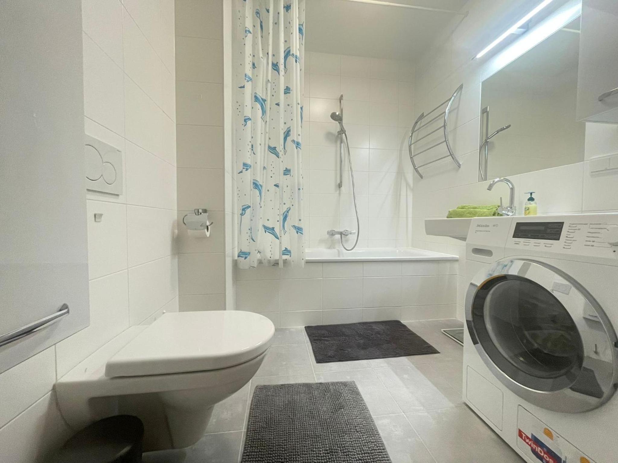 Two-Bedroom Apartment With Balcony photo 3