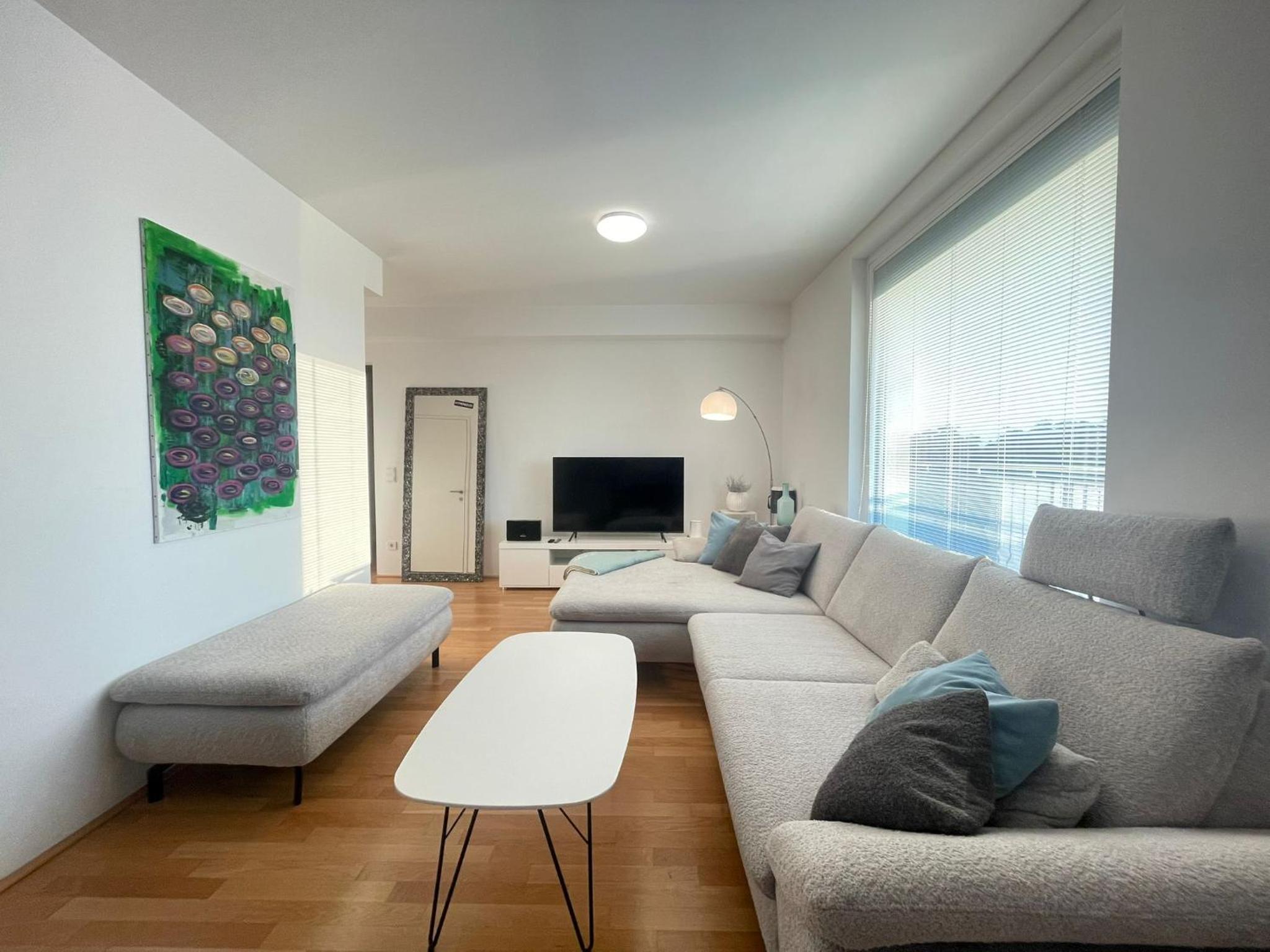 Two-Bedroom Apartment With Balcony photo 1