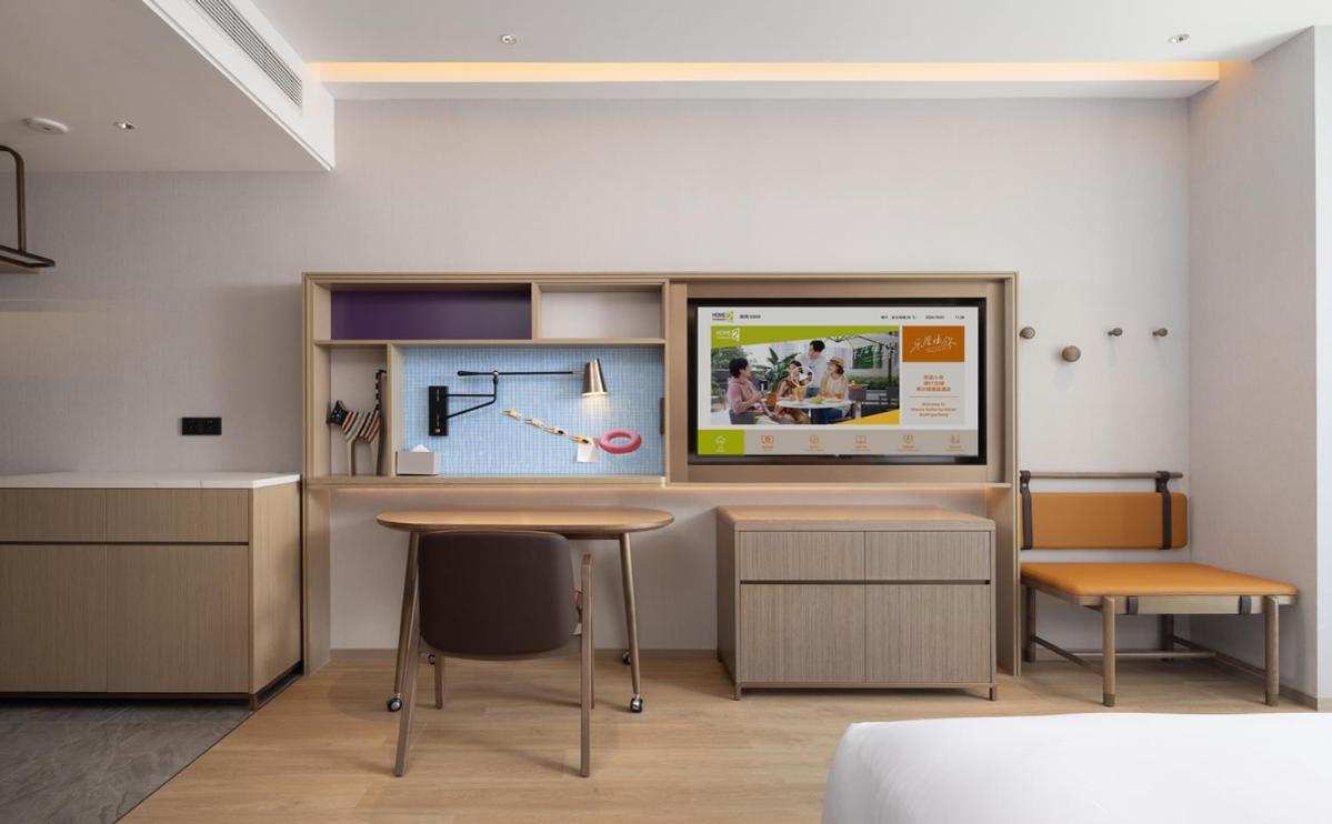 Twin Room with Mountain View photo 2