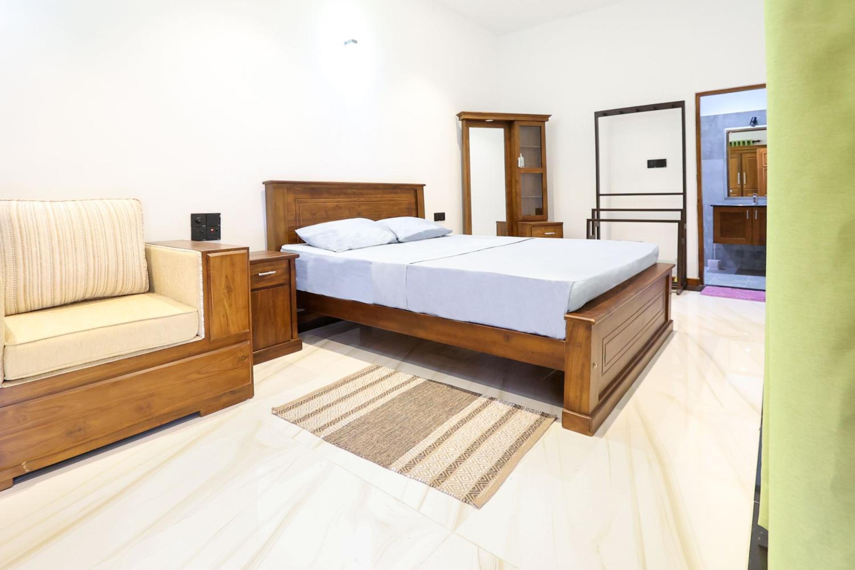 Deluxe Double Room photo 3