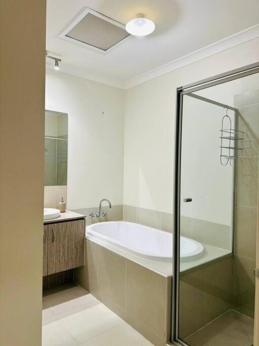 Three-Bedroom House photo 2